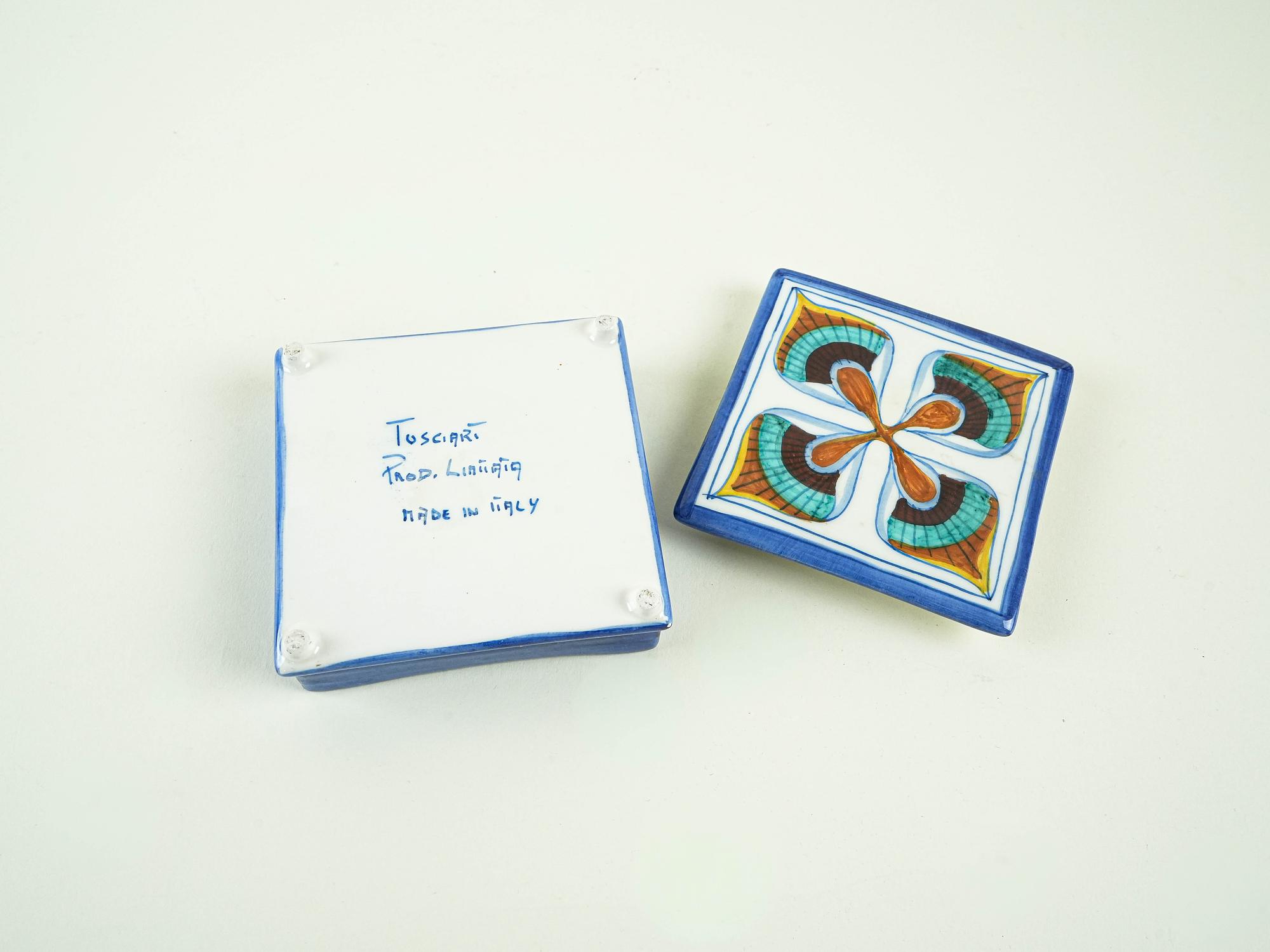 Toscari ceramic box Blue 1970s 6