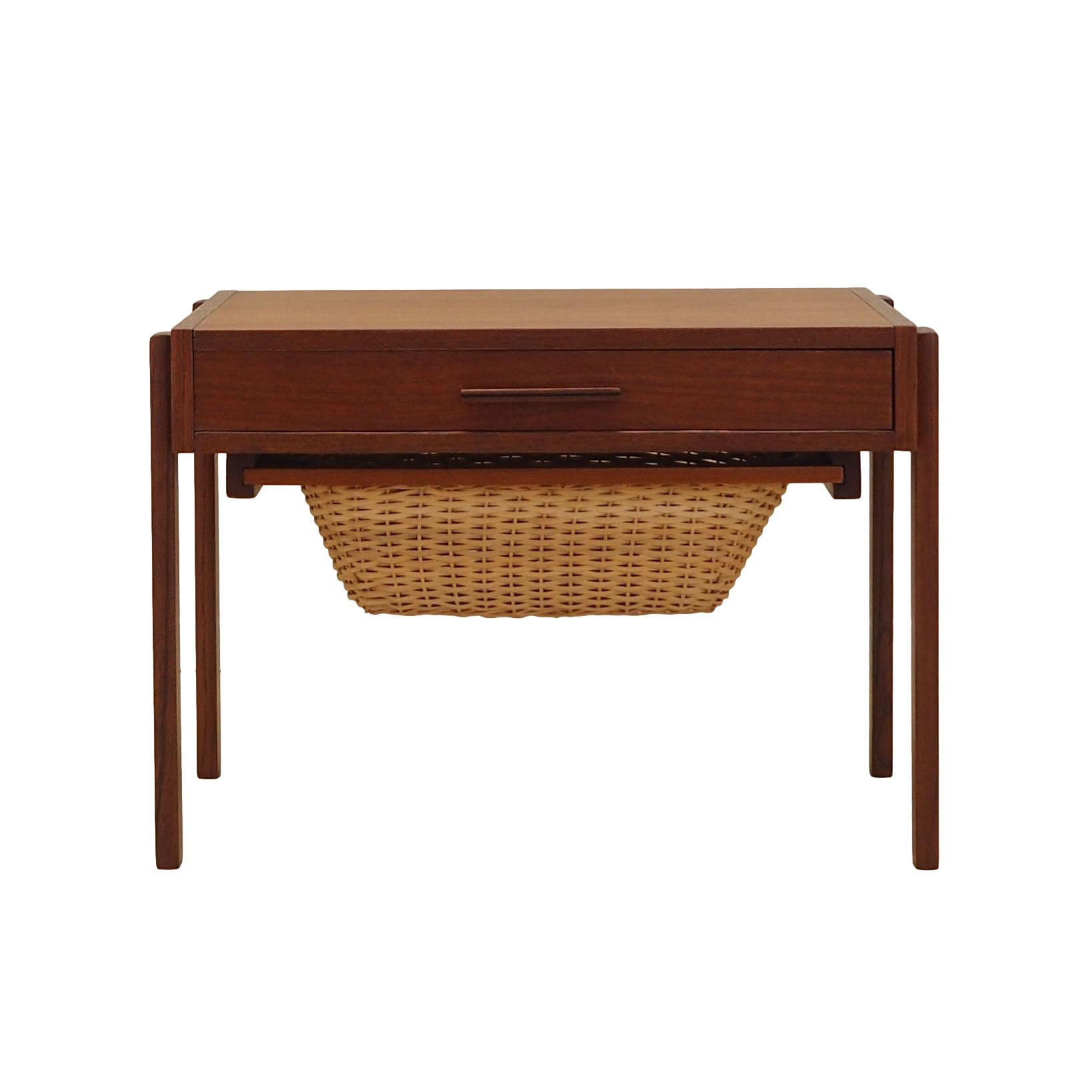 Coffee table teak wood 1970s 0