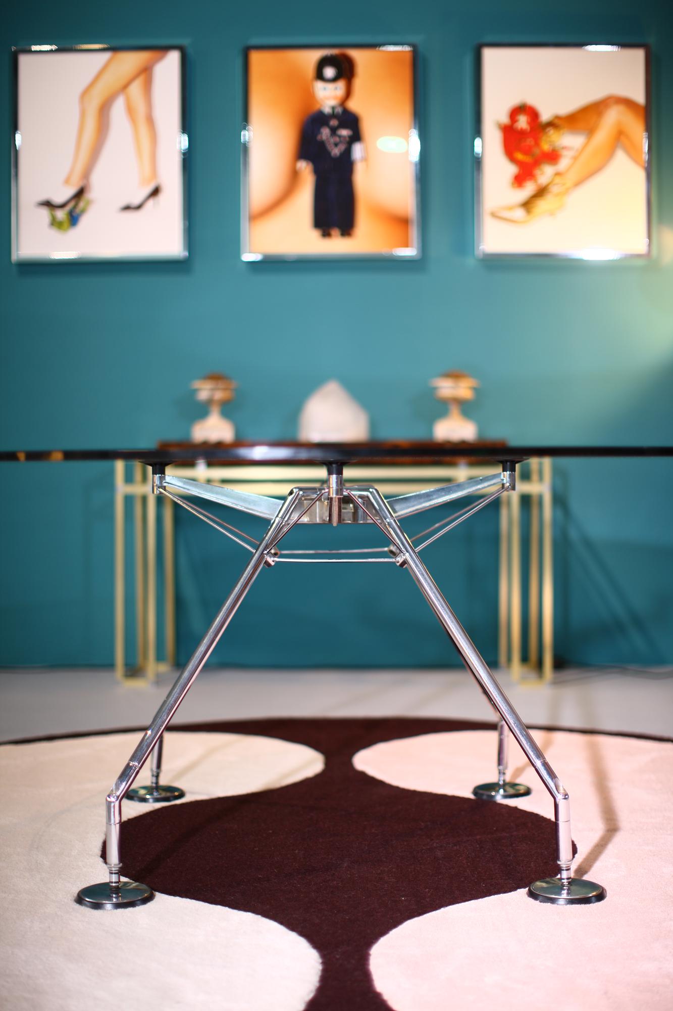 Nomos Dining Table Glass 1986 ø150cm 6