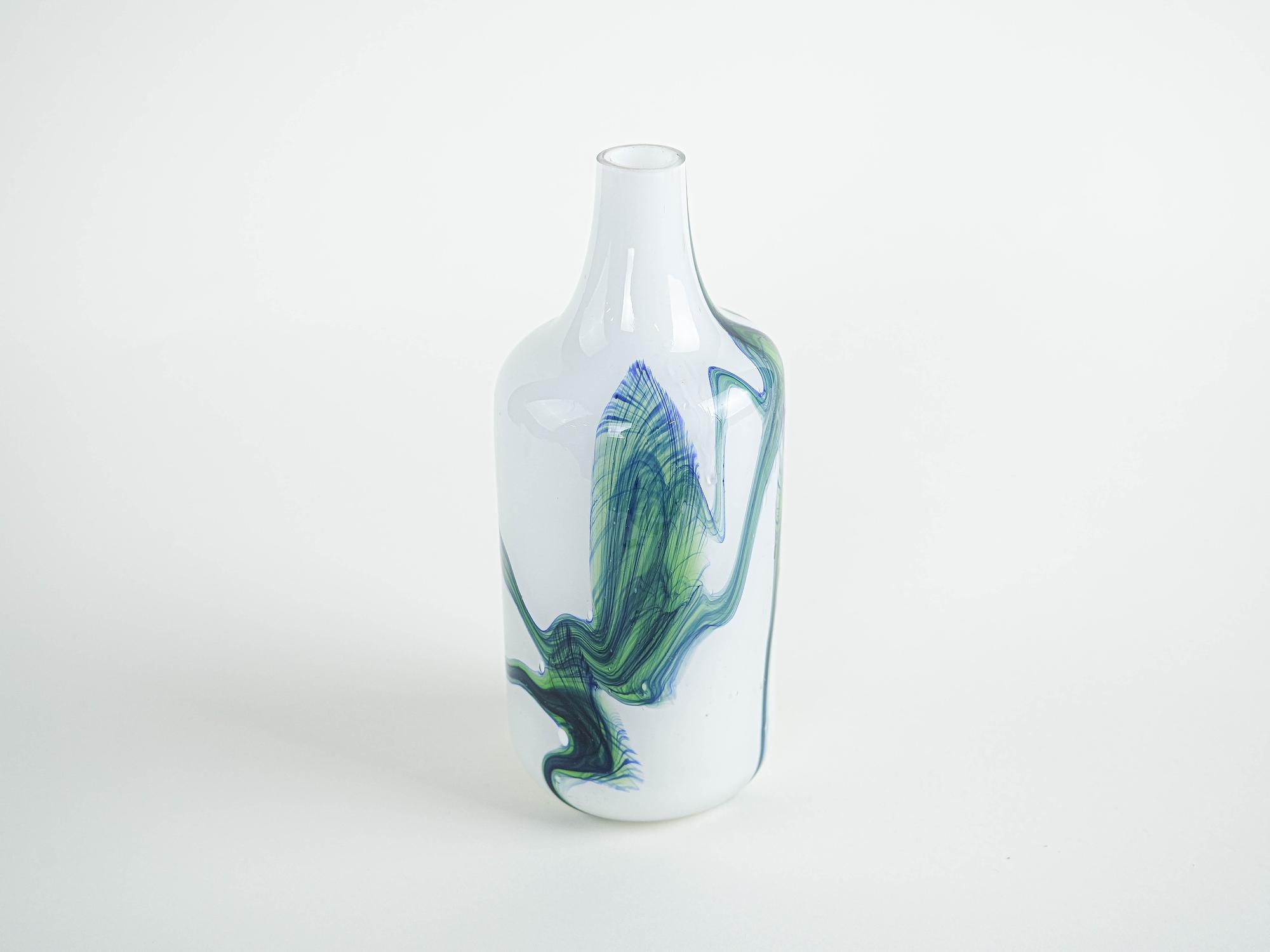 Glass vase 1970s 3