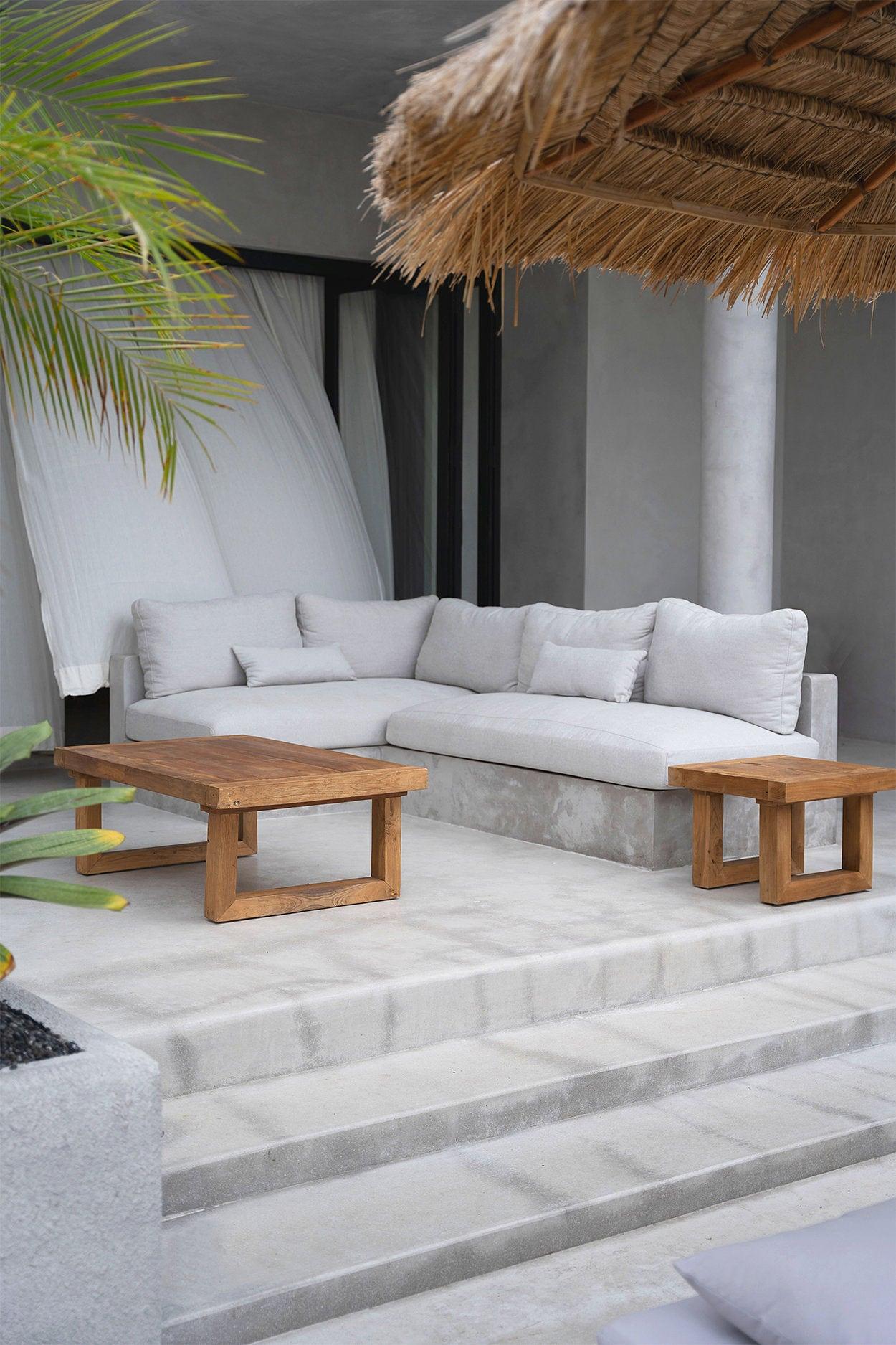 Tavolino in teak naturale 2