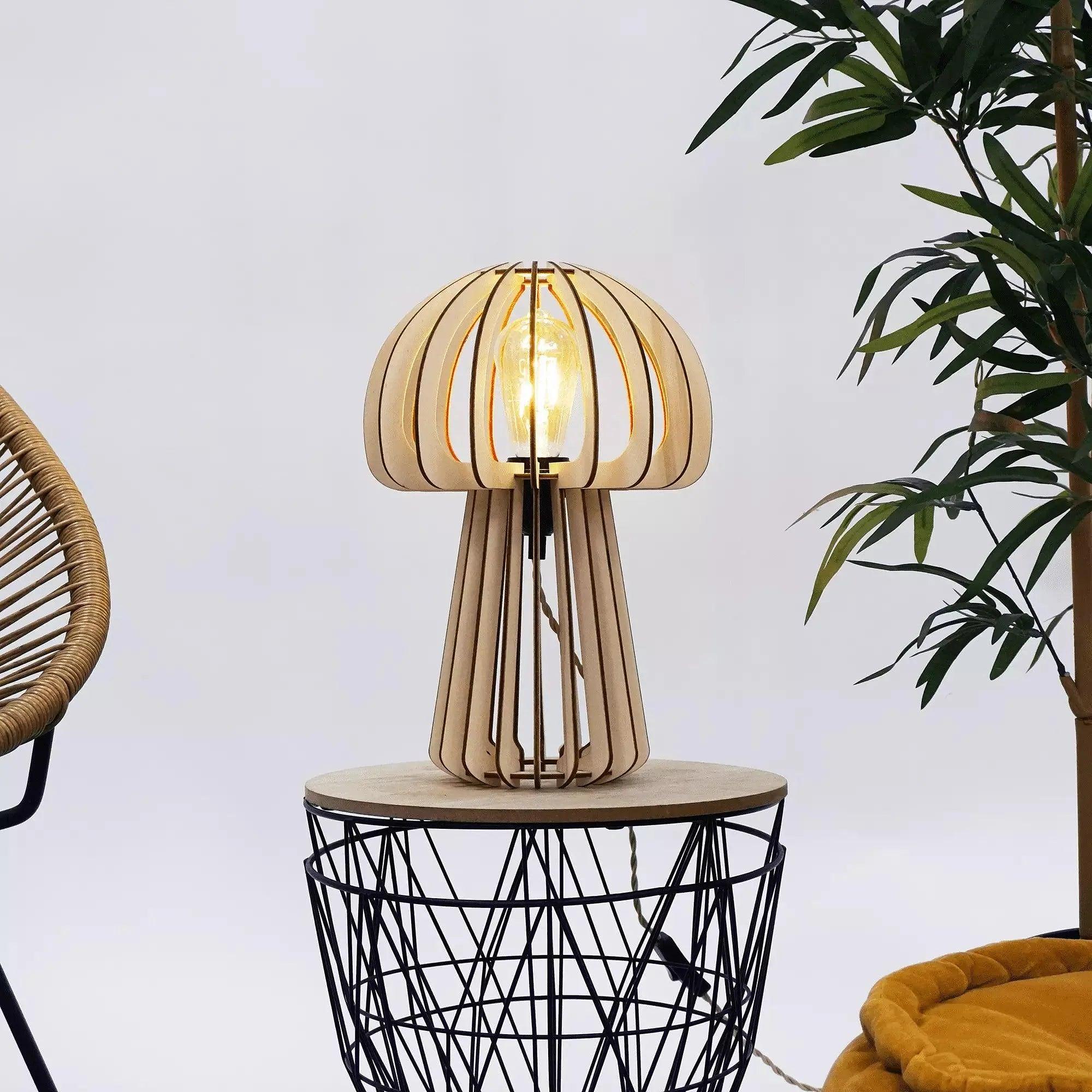 Alma L'imparfait Tischlampe Holz 0