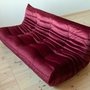 Togo Sofa 3-Sitzer Samt Burgundrot 1