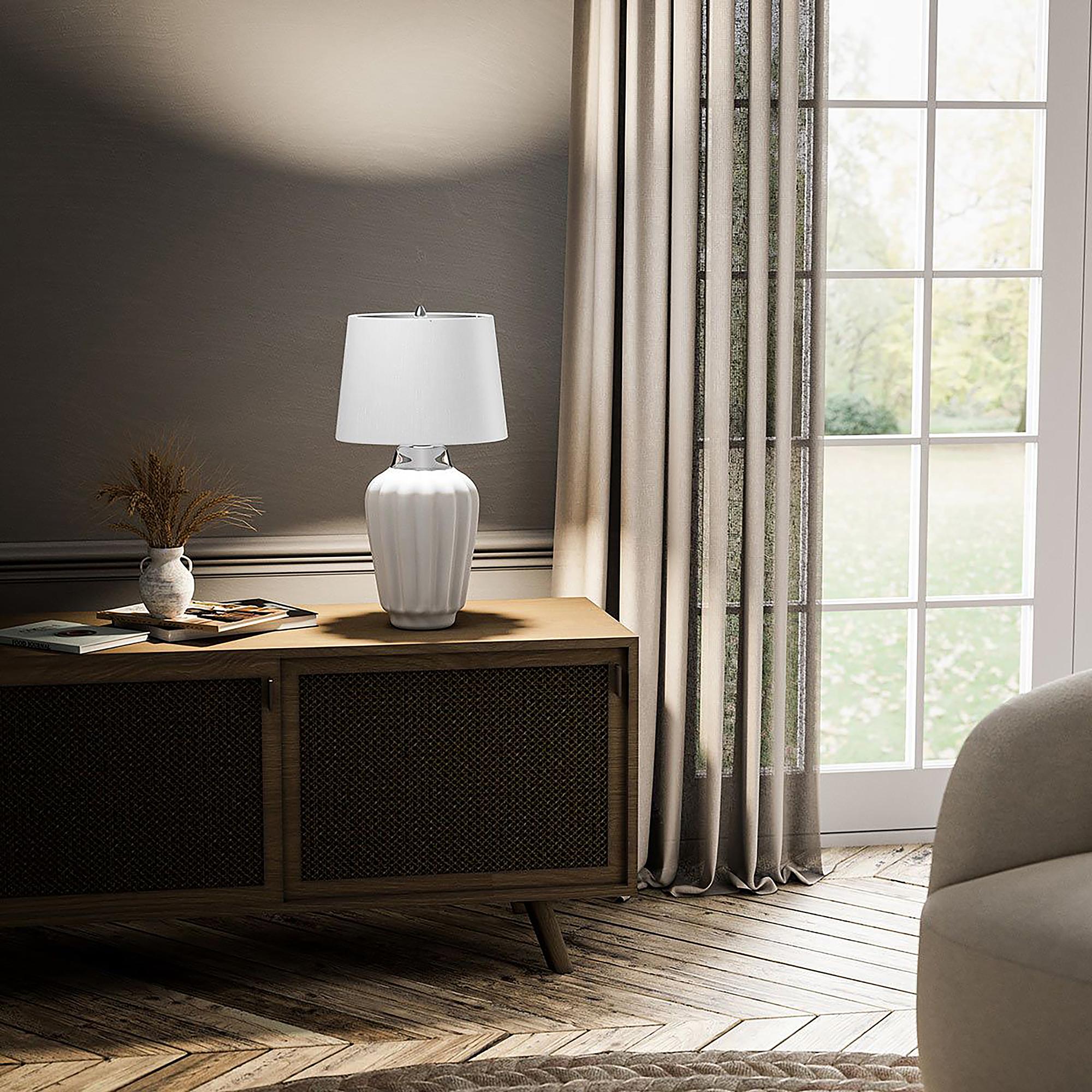 Bexley Tischleuchte Stahl Keramik Weiß Silber 2