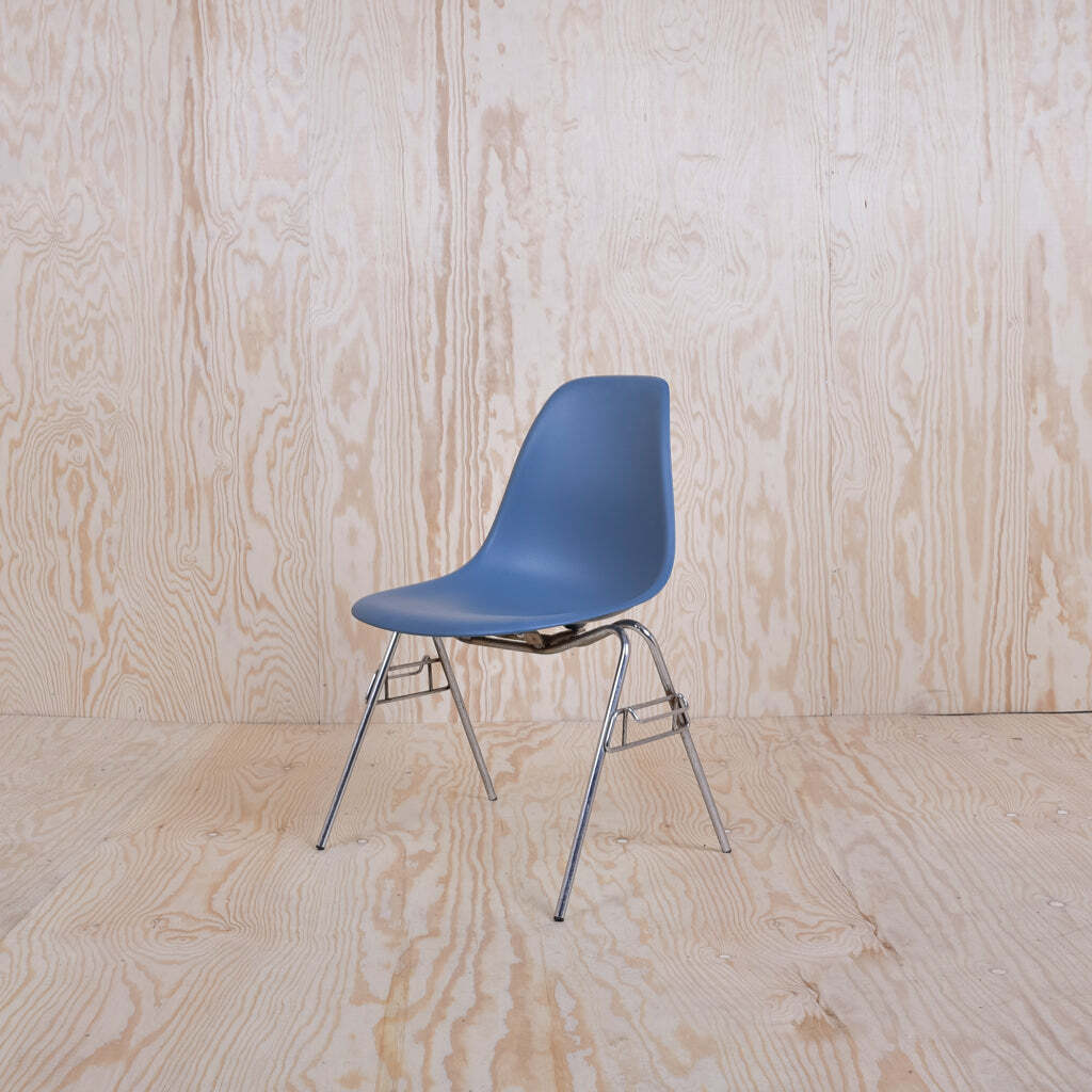 Eames DSS Plastic Side Chair Meerblau 0