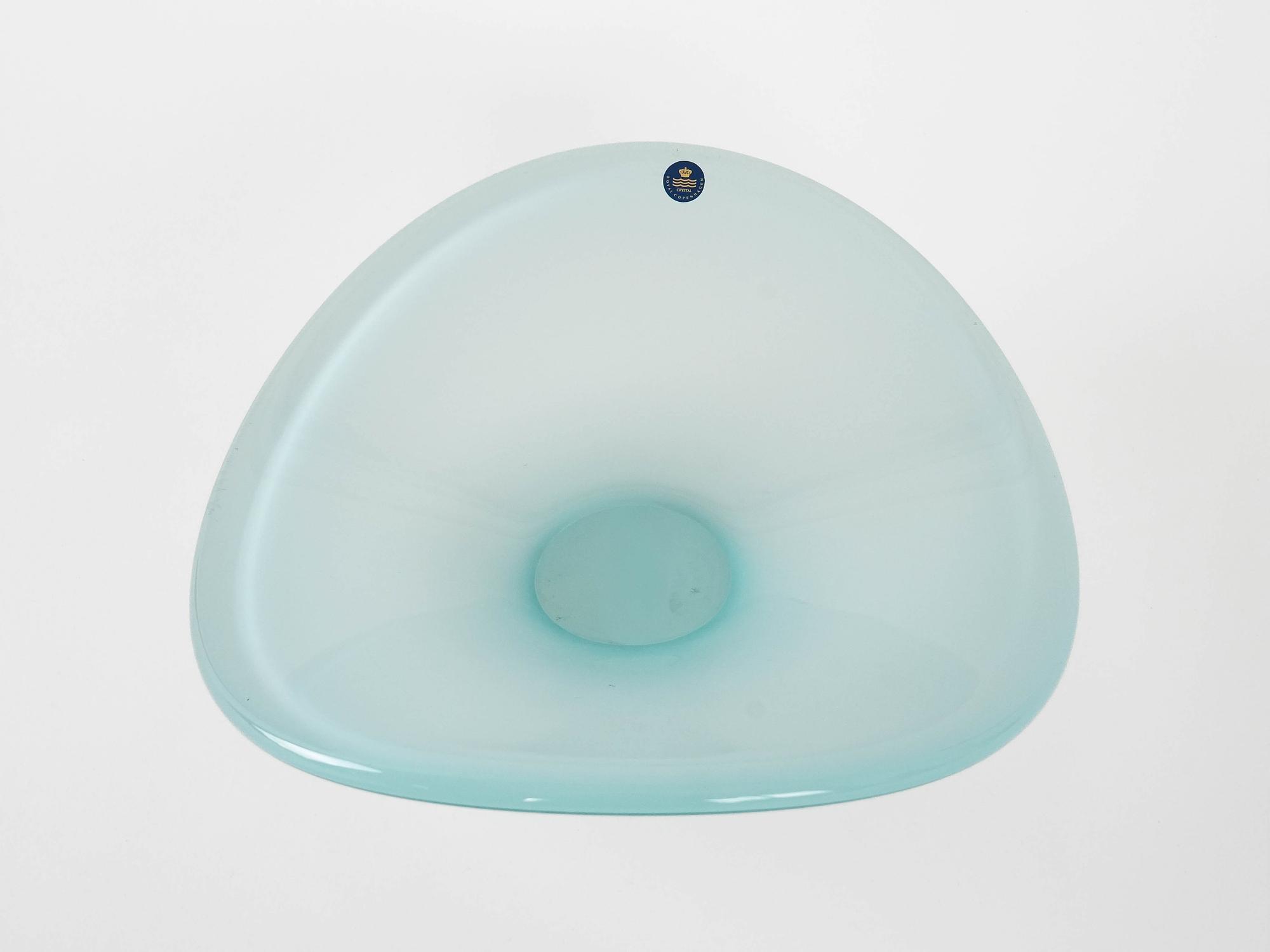 Crystal plate Blue 1960s 4