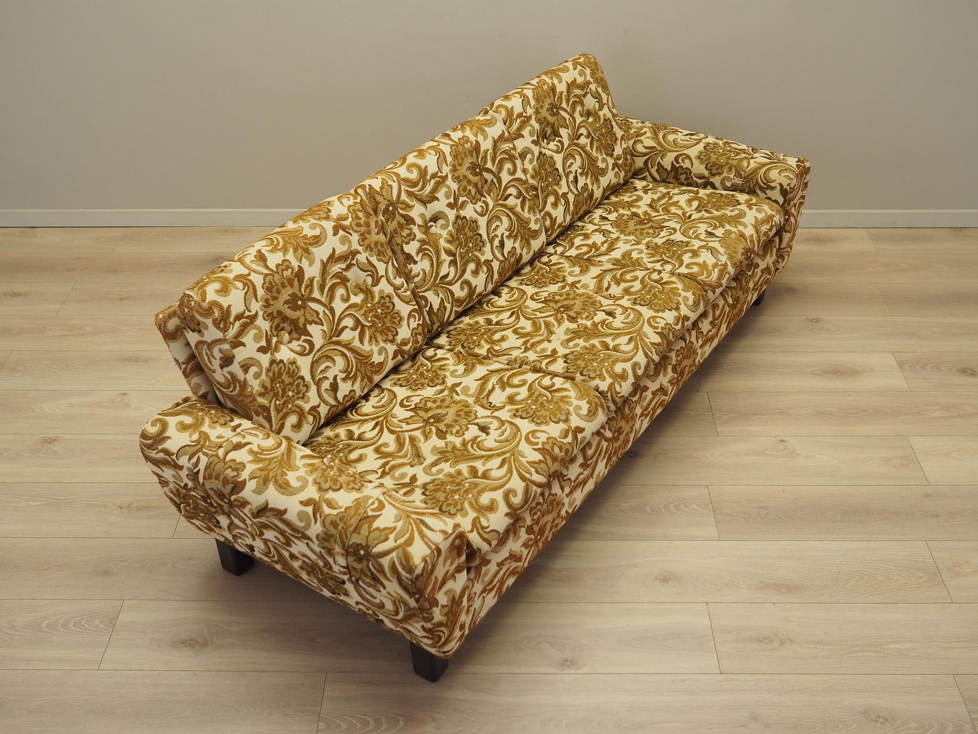 3-seater sofa yellow 1960s 7