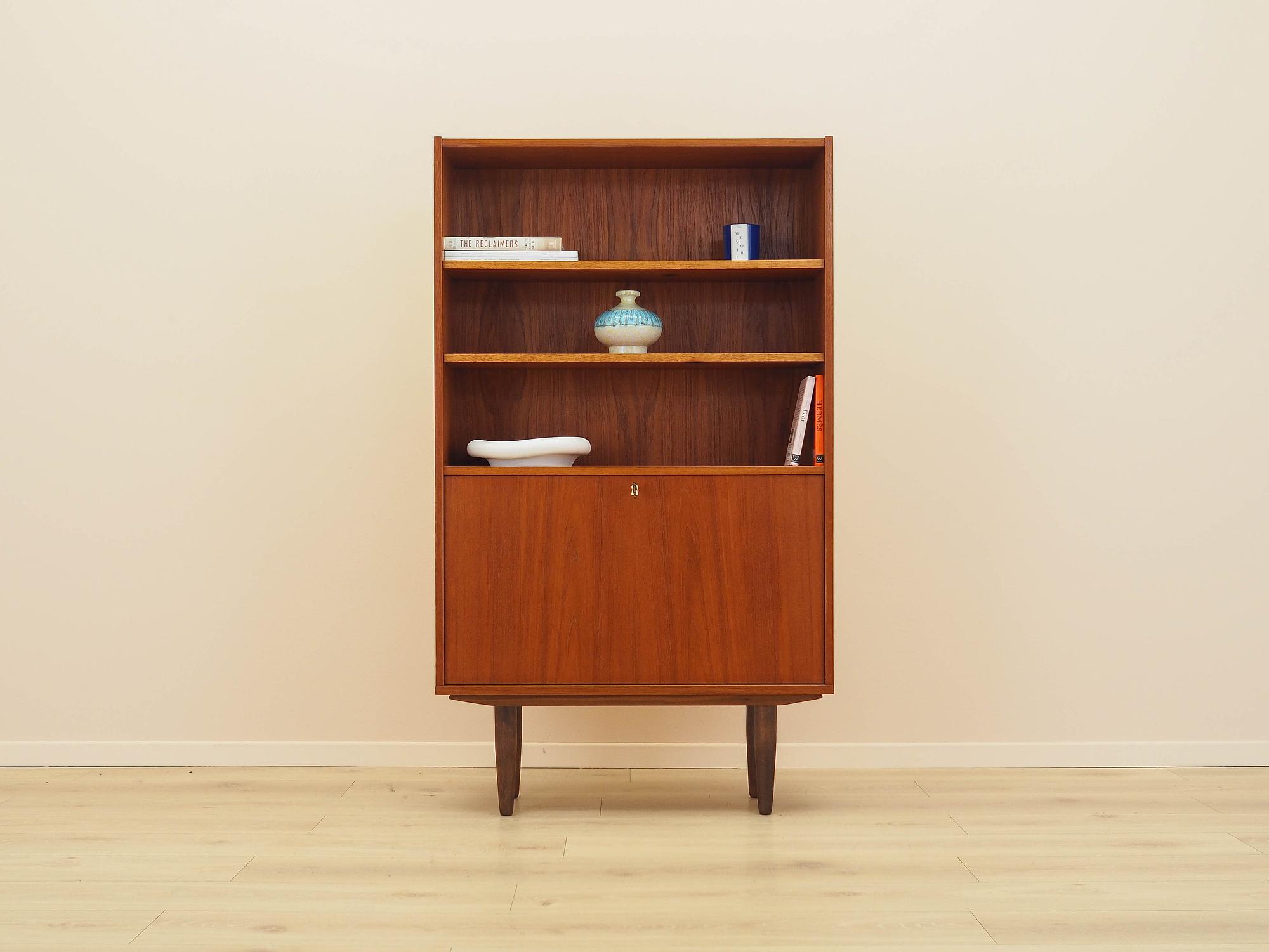 Teak bookcase 1970s 1