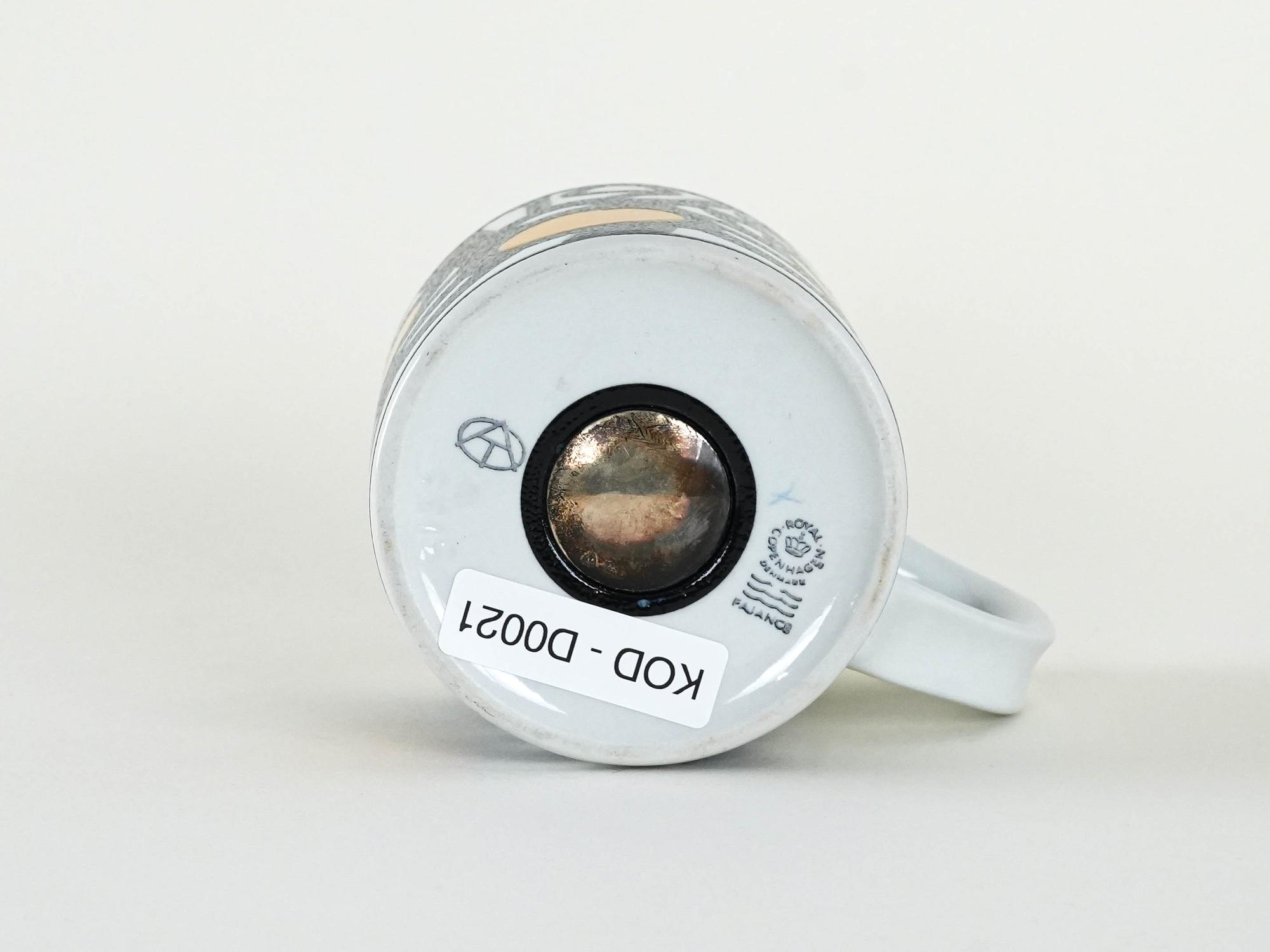 Sammelbecher Porzellan Mehrfarbig 5