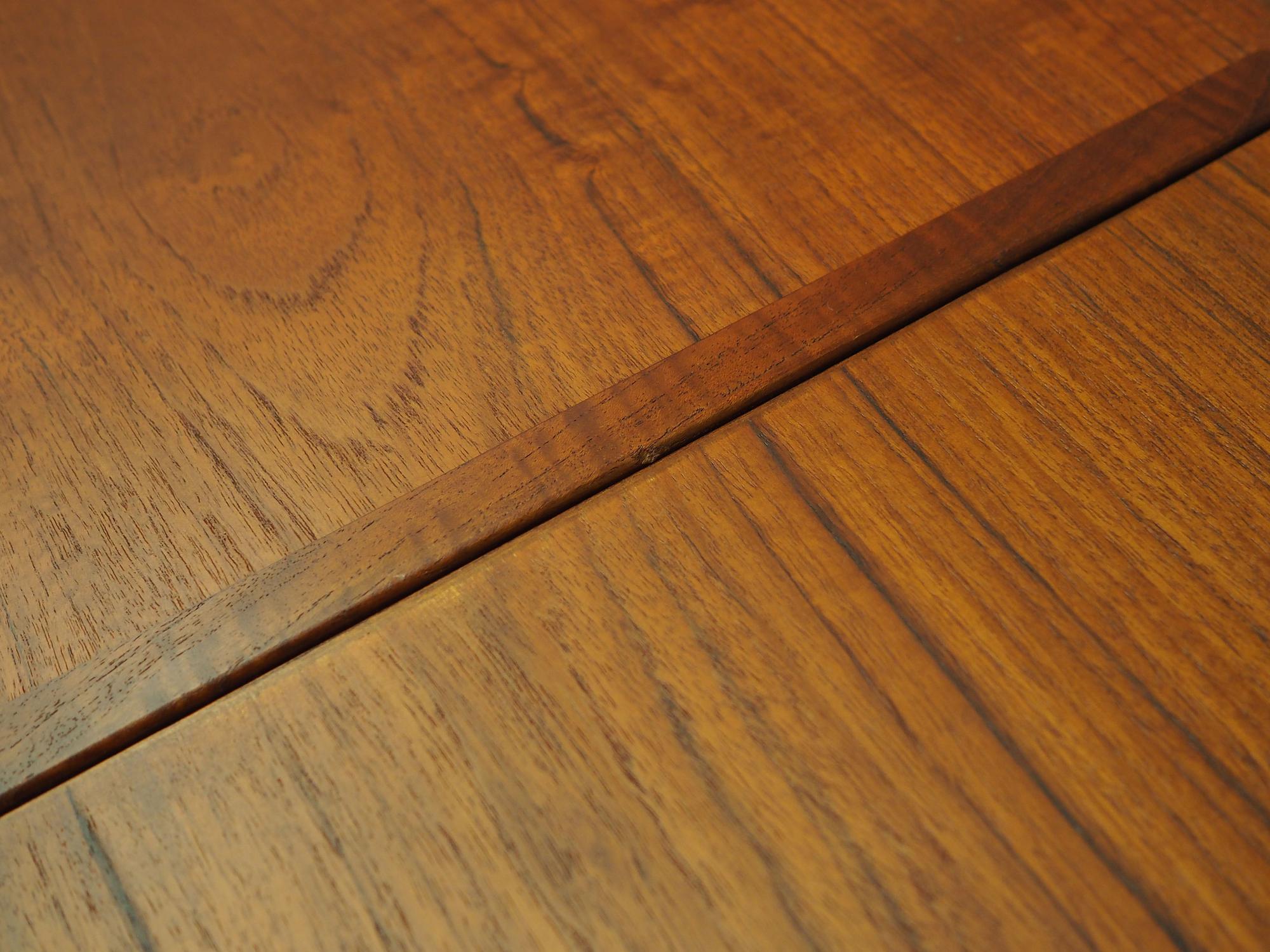 Dining table teak 1970s 10