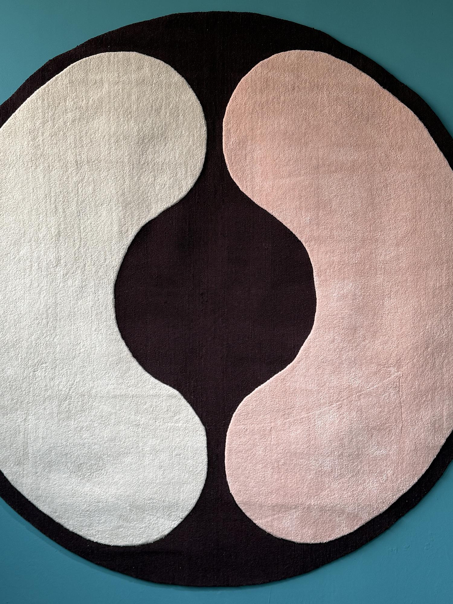 Round rug ø250cm 1