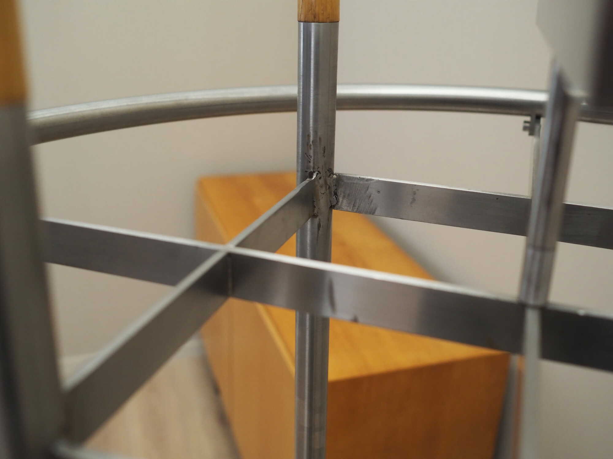 Vintage coat rack metal silver 1990s 8