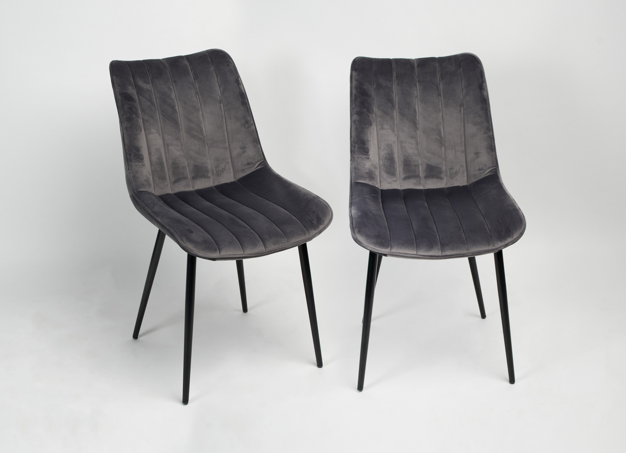 Klassischer Stuhl vertikal gesteppt Samt Grau  4