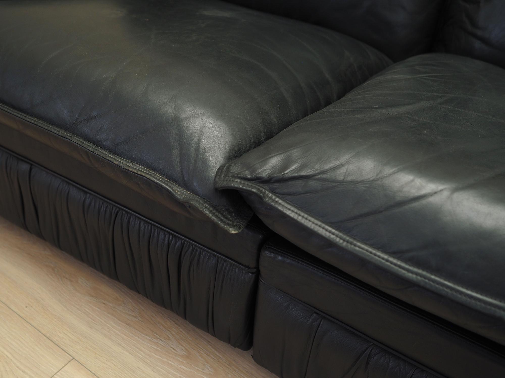 Modular sofa leather black 1960s 4