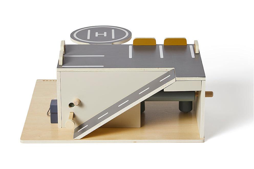 Parkhaus Holz Grau 8