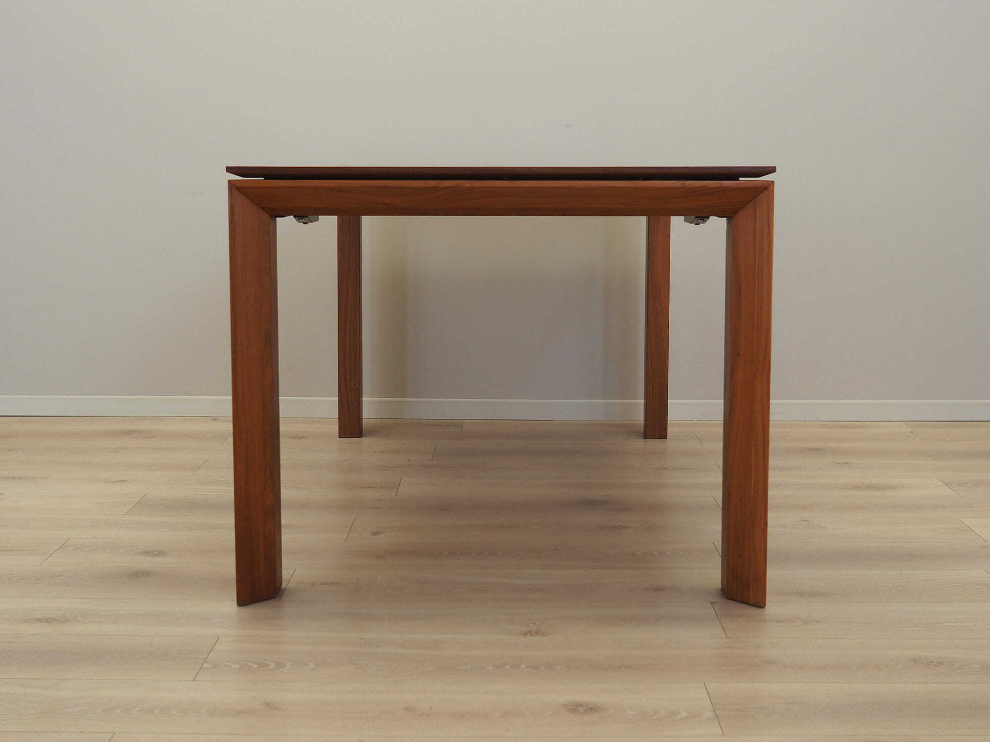 Esstisch Nussbaumholz Braun 3