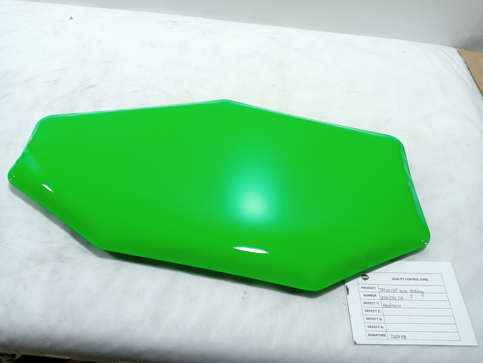 Tafla Mirror C4.5 Stainless Steel Green Neon 1