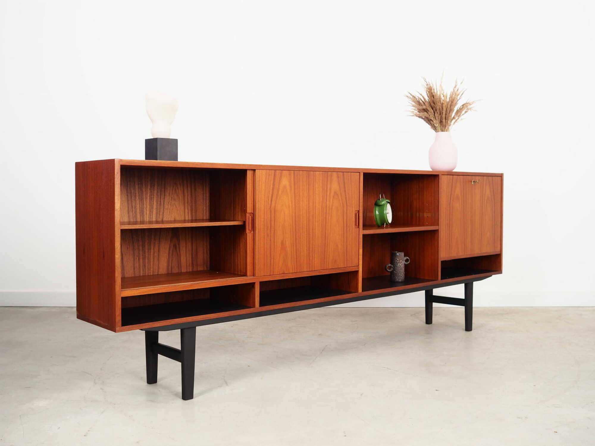 Vintage Sideboard Teakholz Braun 1970er Jahre 6