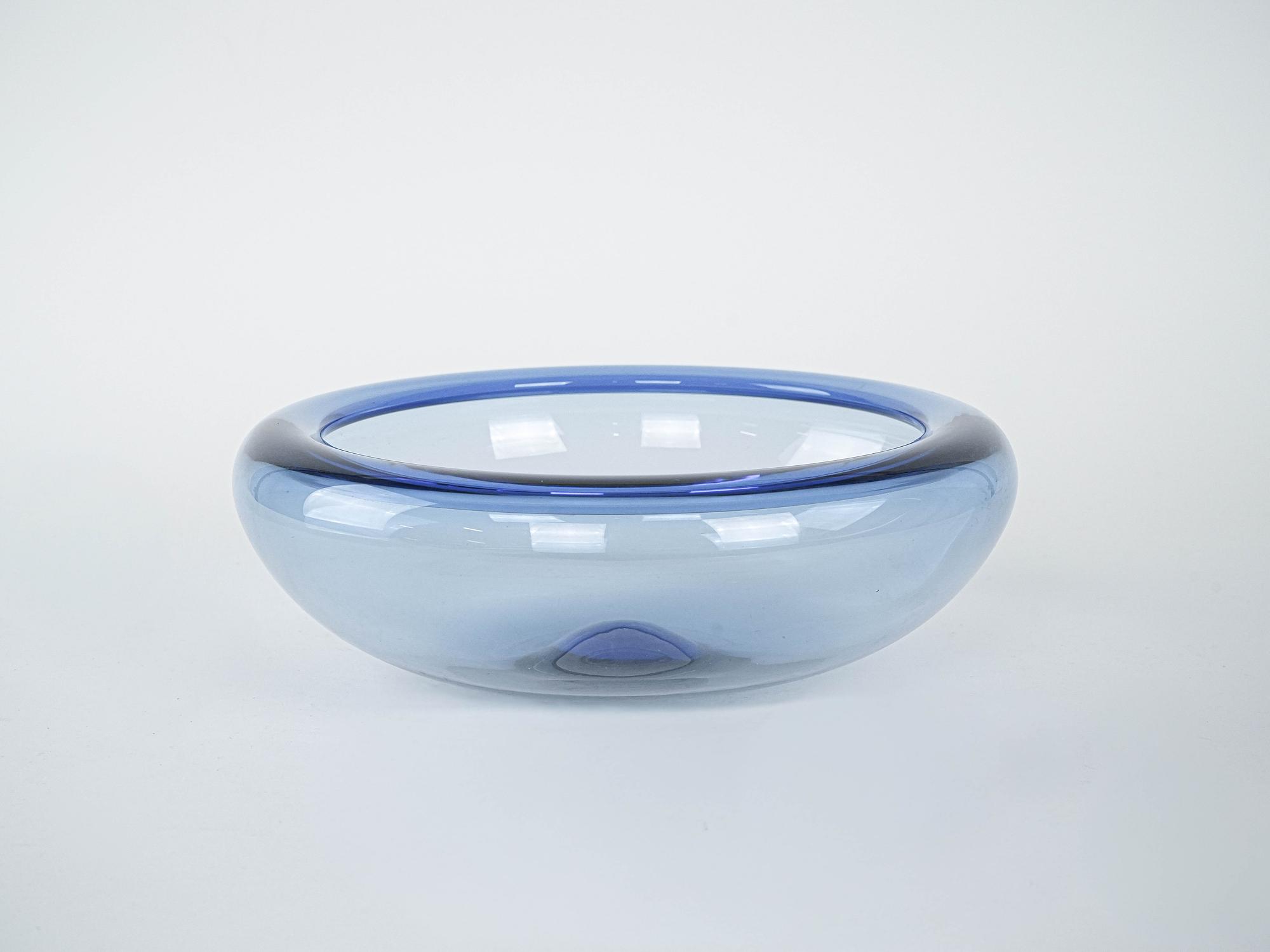 Blaue Glasschale 1960er Jahre 2