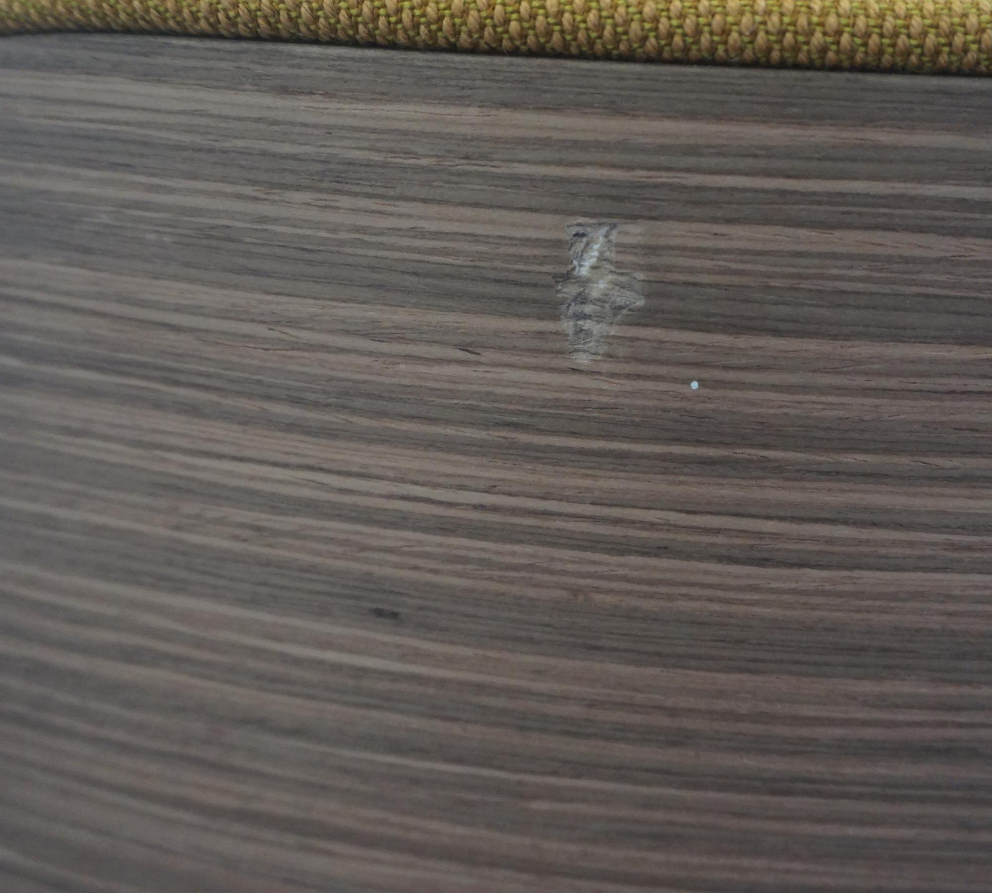 Alya Executive Armchair Aluminium Yellow 6