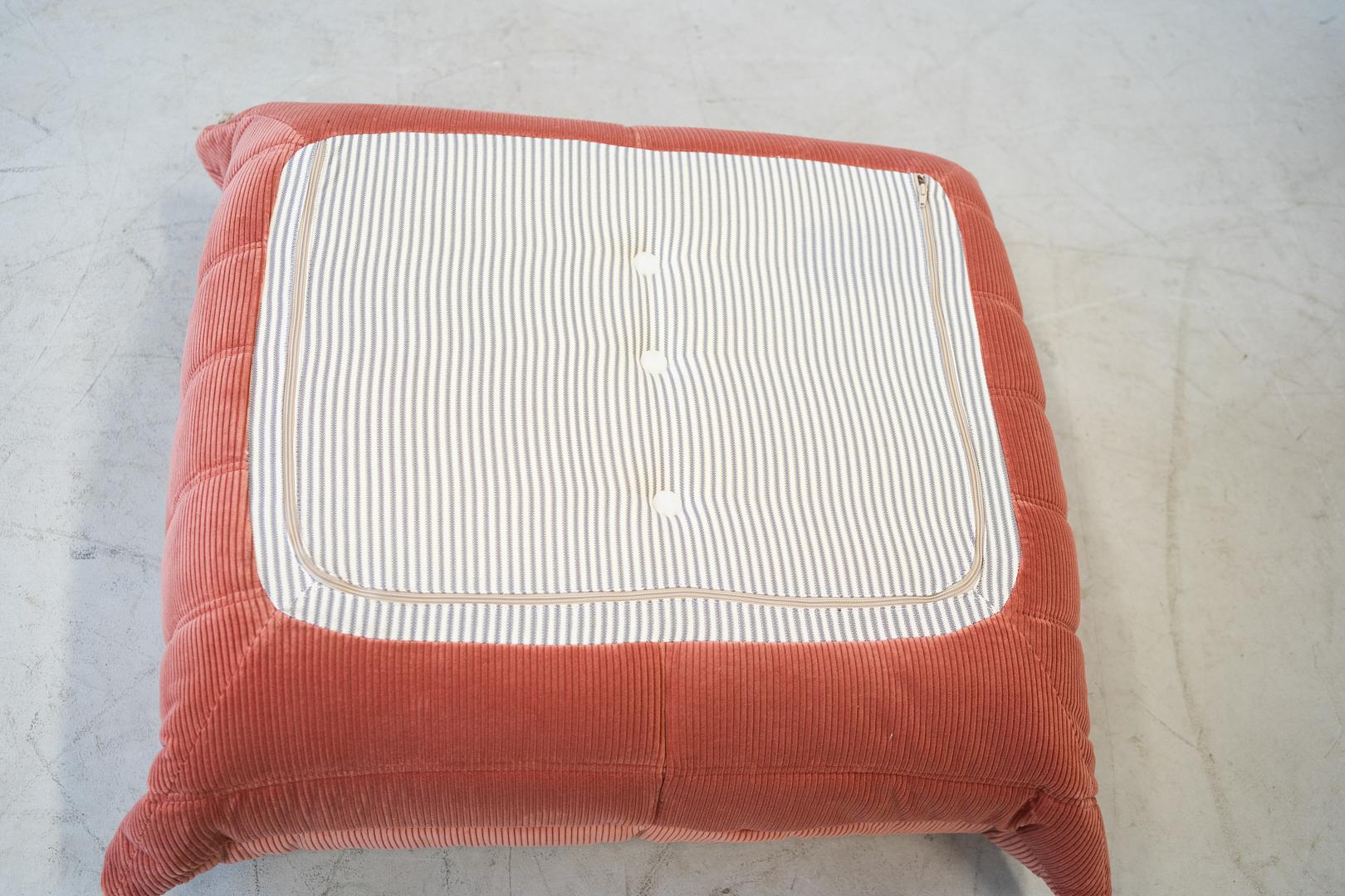 Togo armchair and ottoman set Cord Coral 5