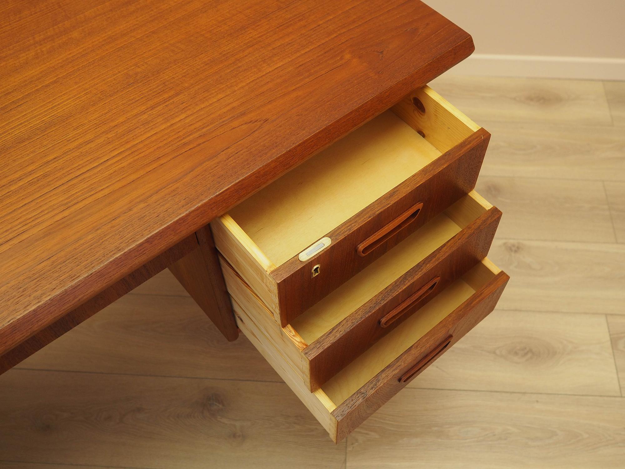 Teak-Schreibtisch 1970er Jahre  9