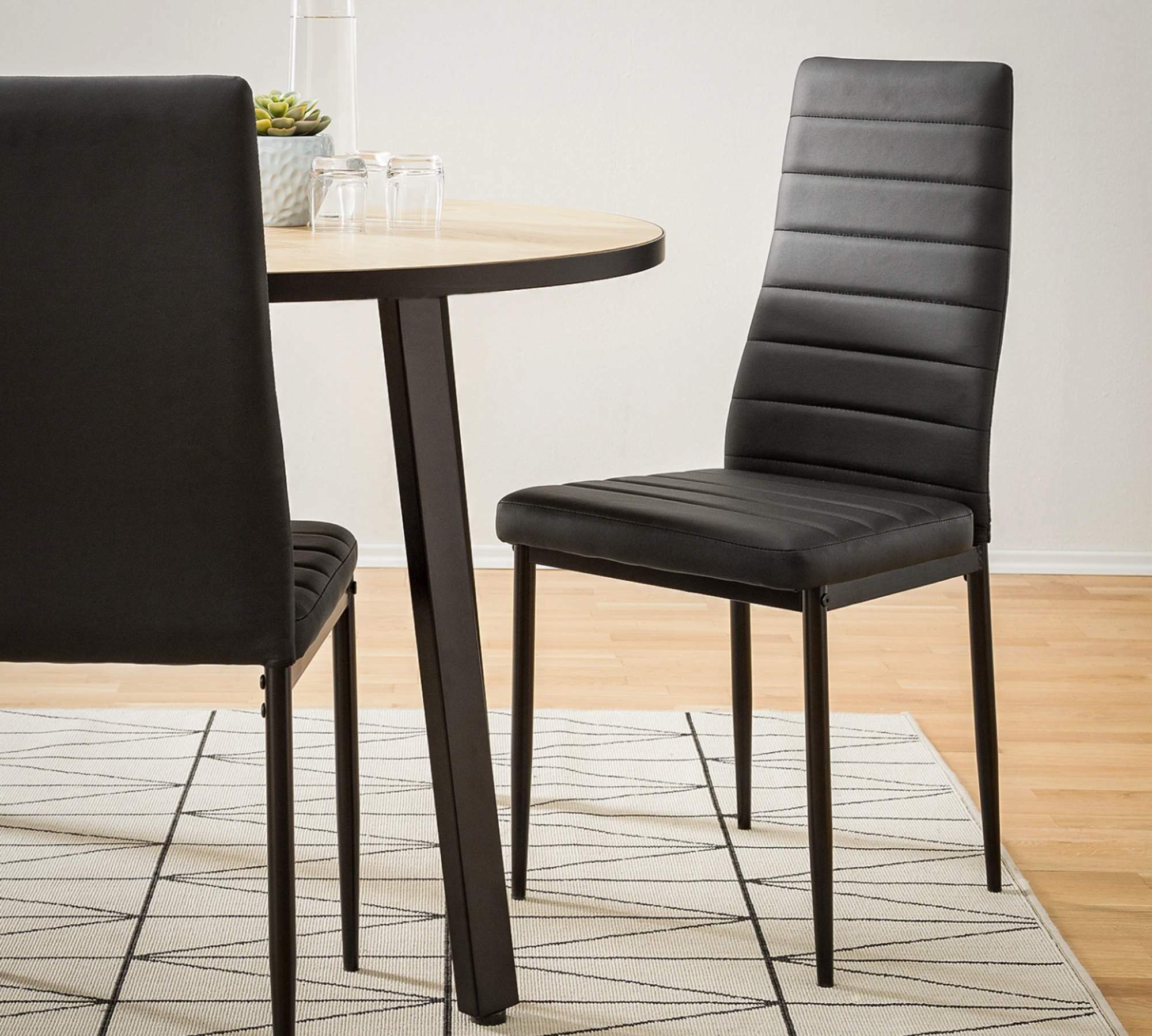 2x Esszimmerstuhl Kunstleder Schwarz 5