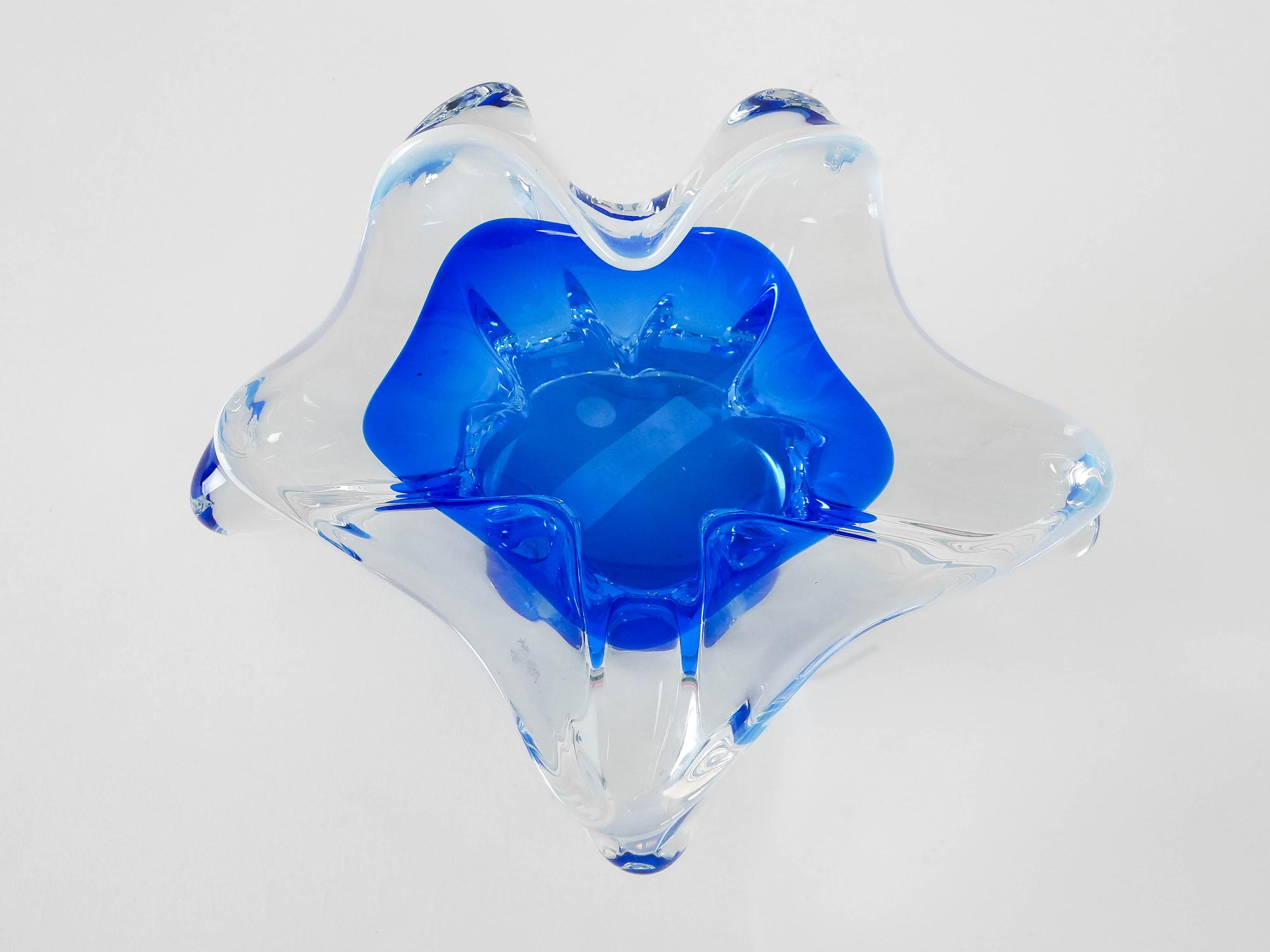 Blumenplatte Murano-Glas Blau Transparent 1960er Jahre 6
