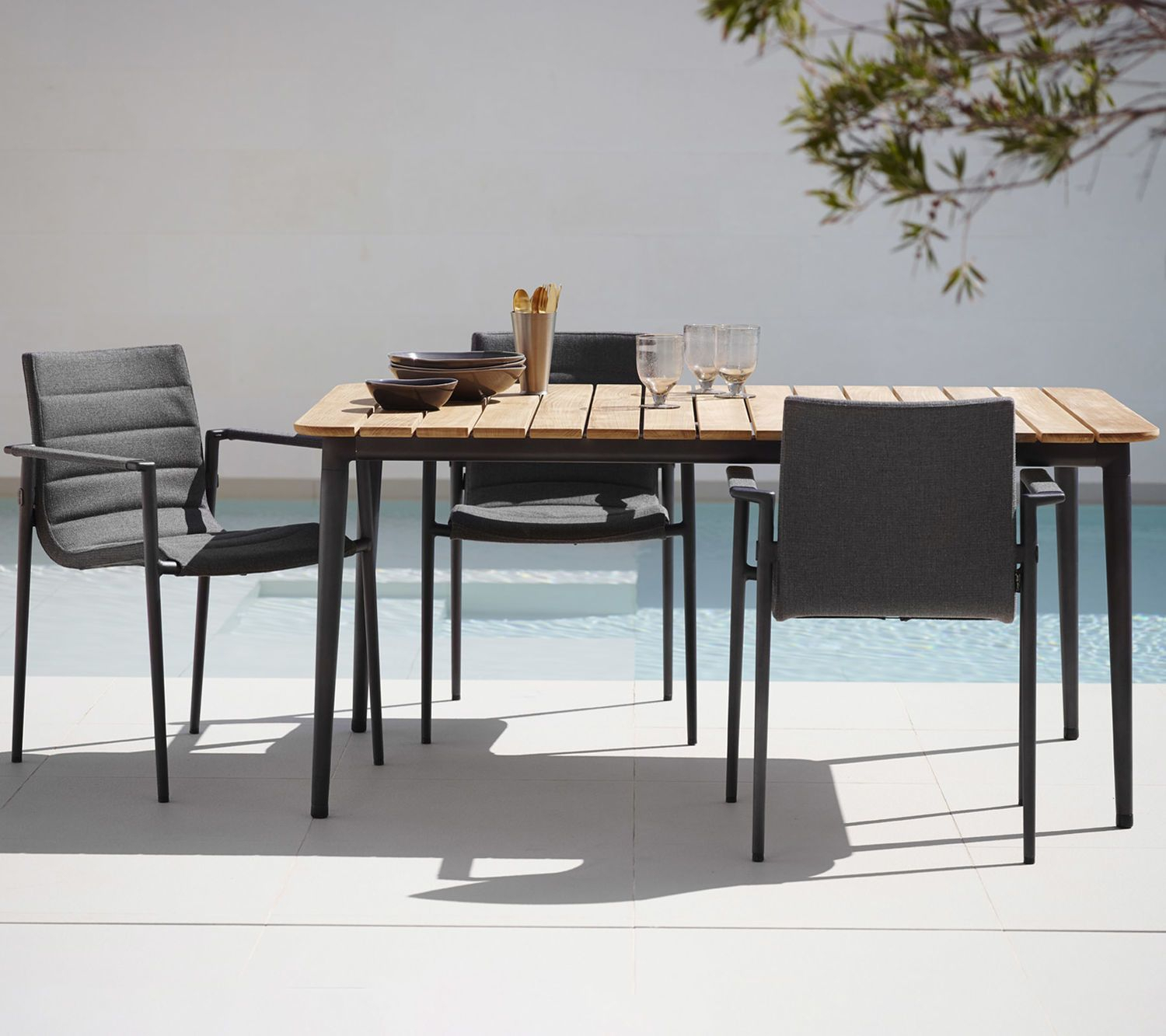 Core Gartenstuhl Mit Armlehne Grau 2