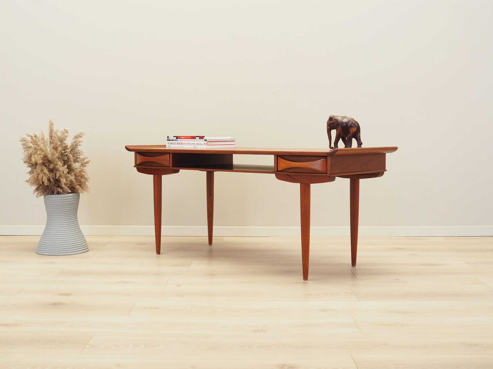 Vintage Coffee Table Teak Brown 1970s 2