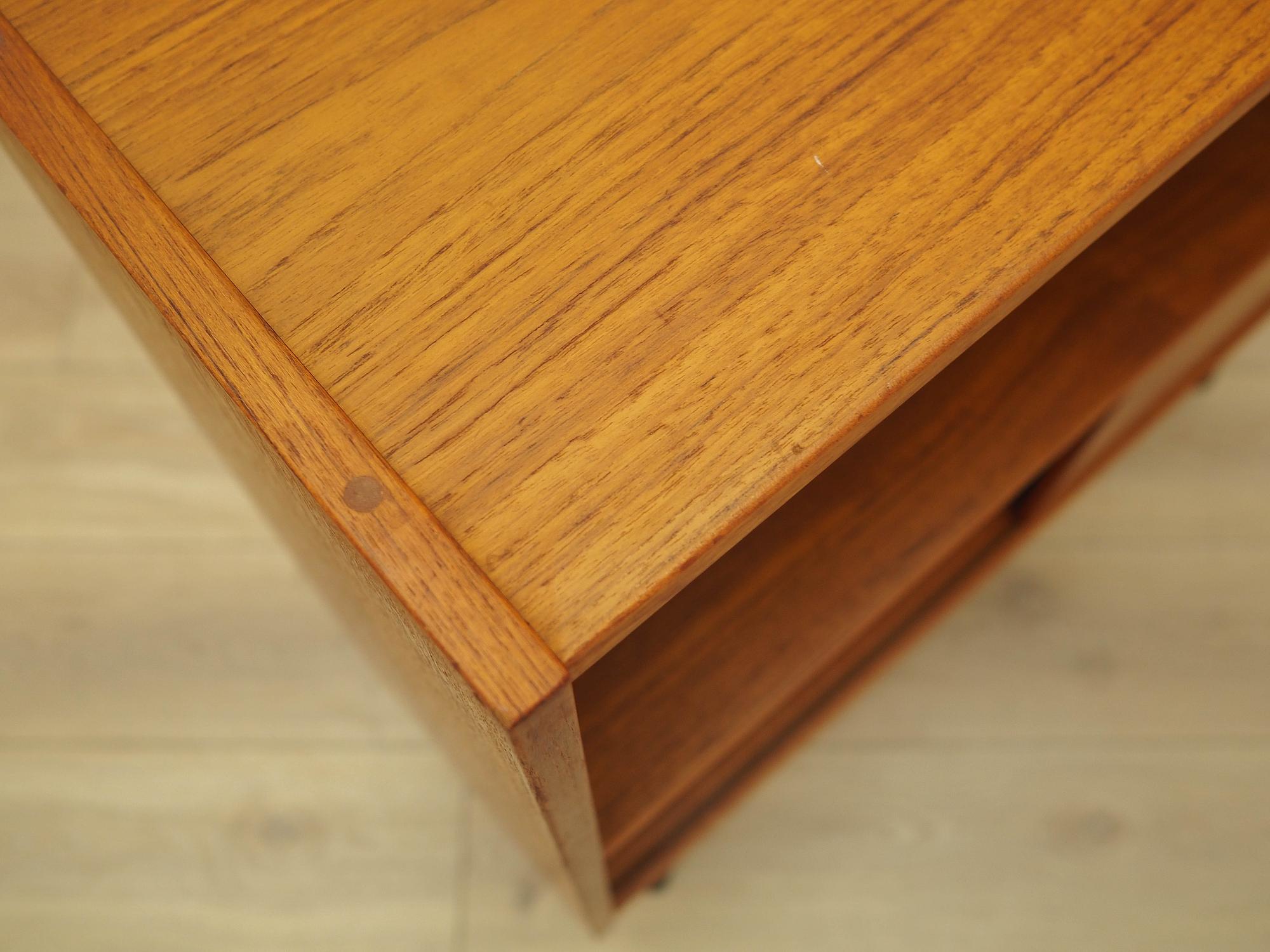 Teak bookcase 1970s 8