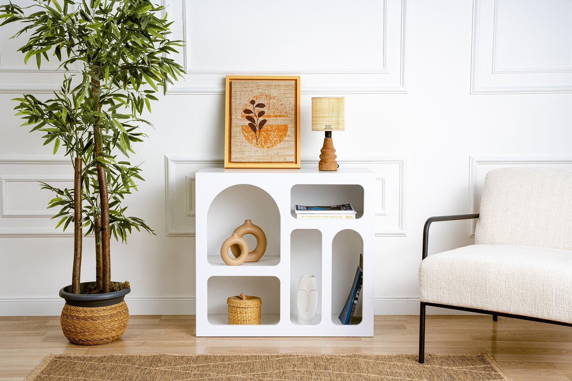 Lesa Console White 1