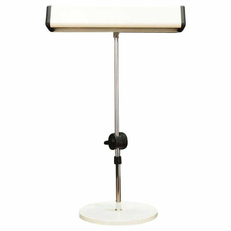 Vintage table lamp metal plastic white 1960s 0