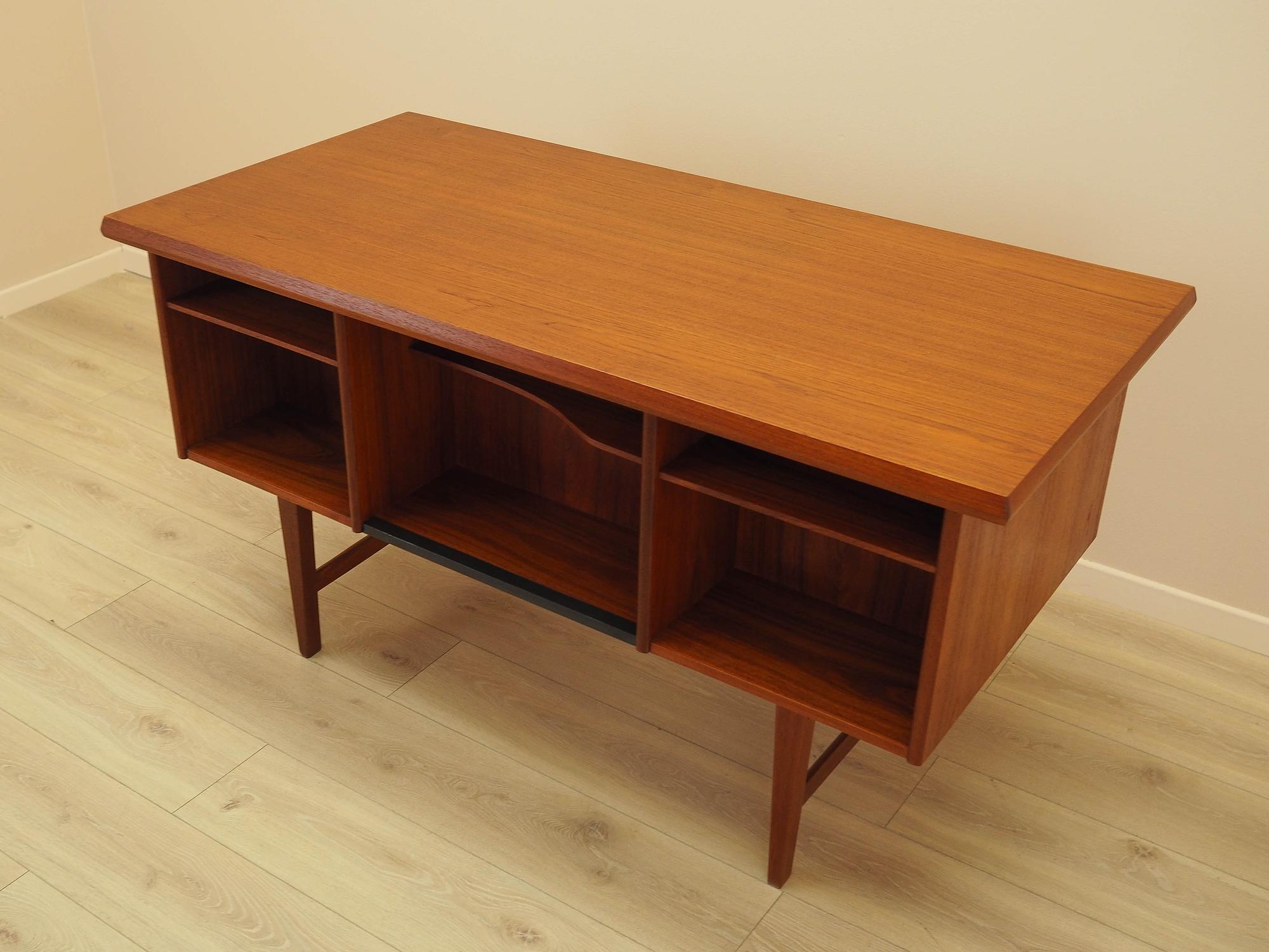 Teak-Schreibtisch 1970er Jahre  11