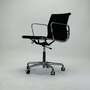 Eames EA 117 Chair Aluminium Schwarz 0