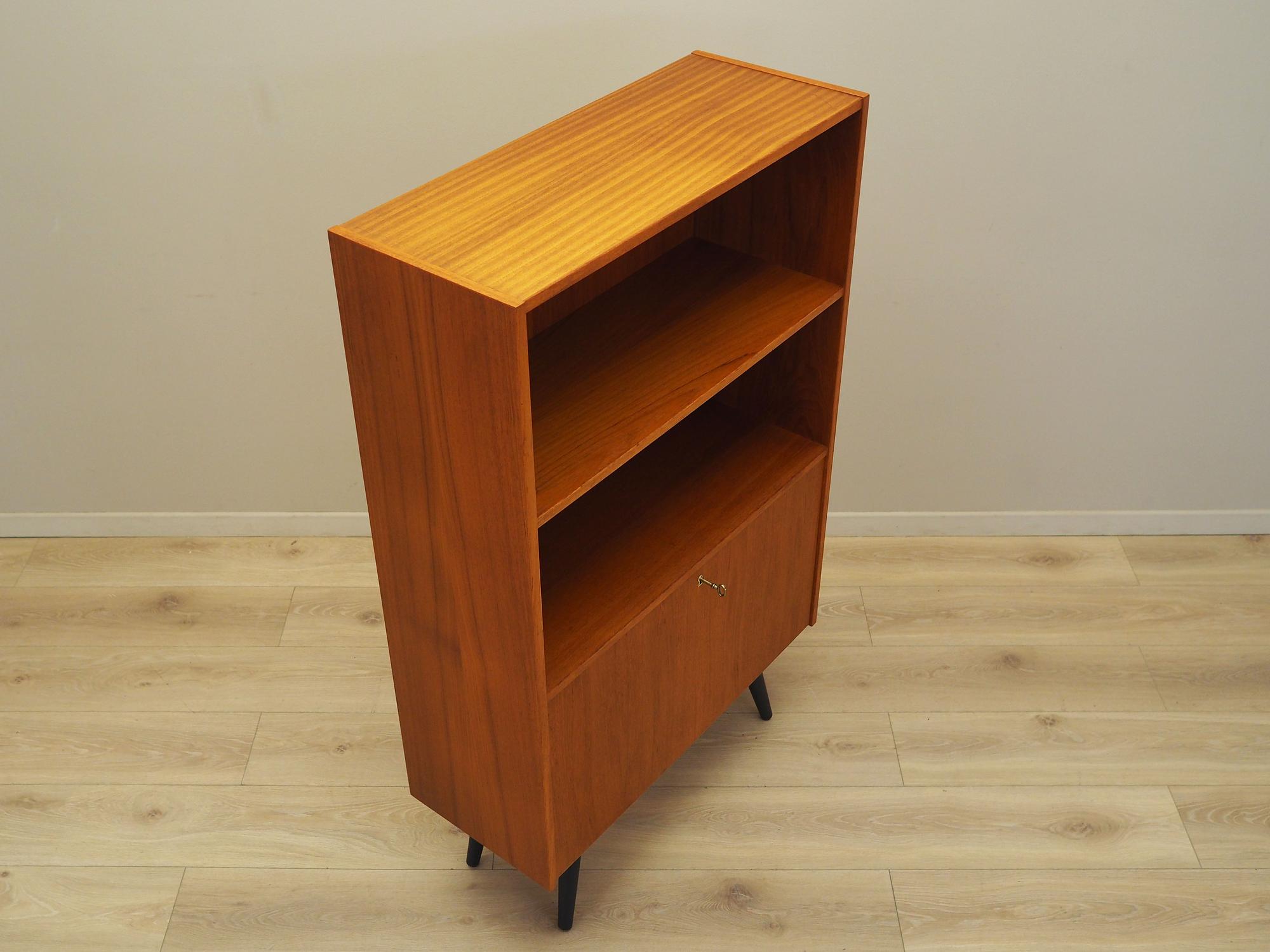 Regal Teakholz 1970er Jahre 5