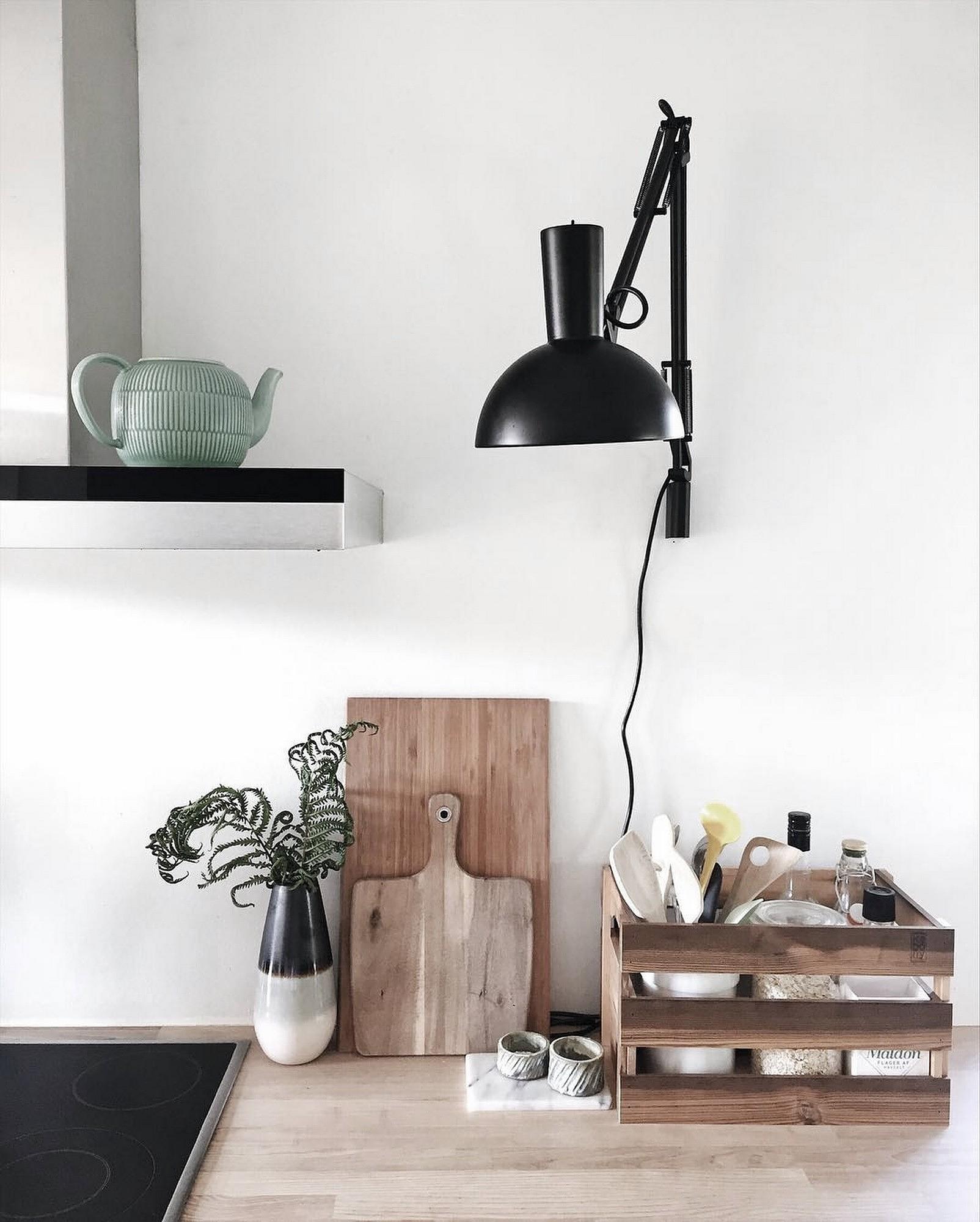 Arki Tischlampe Schwarz 4