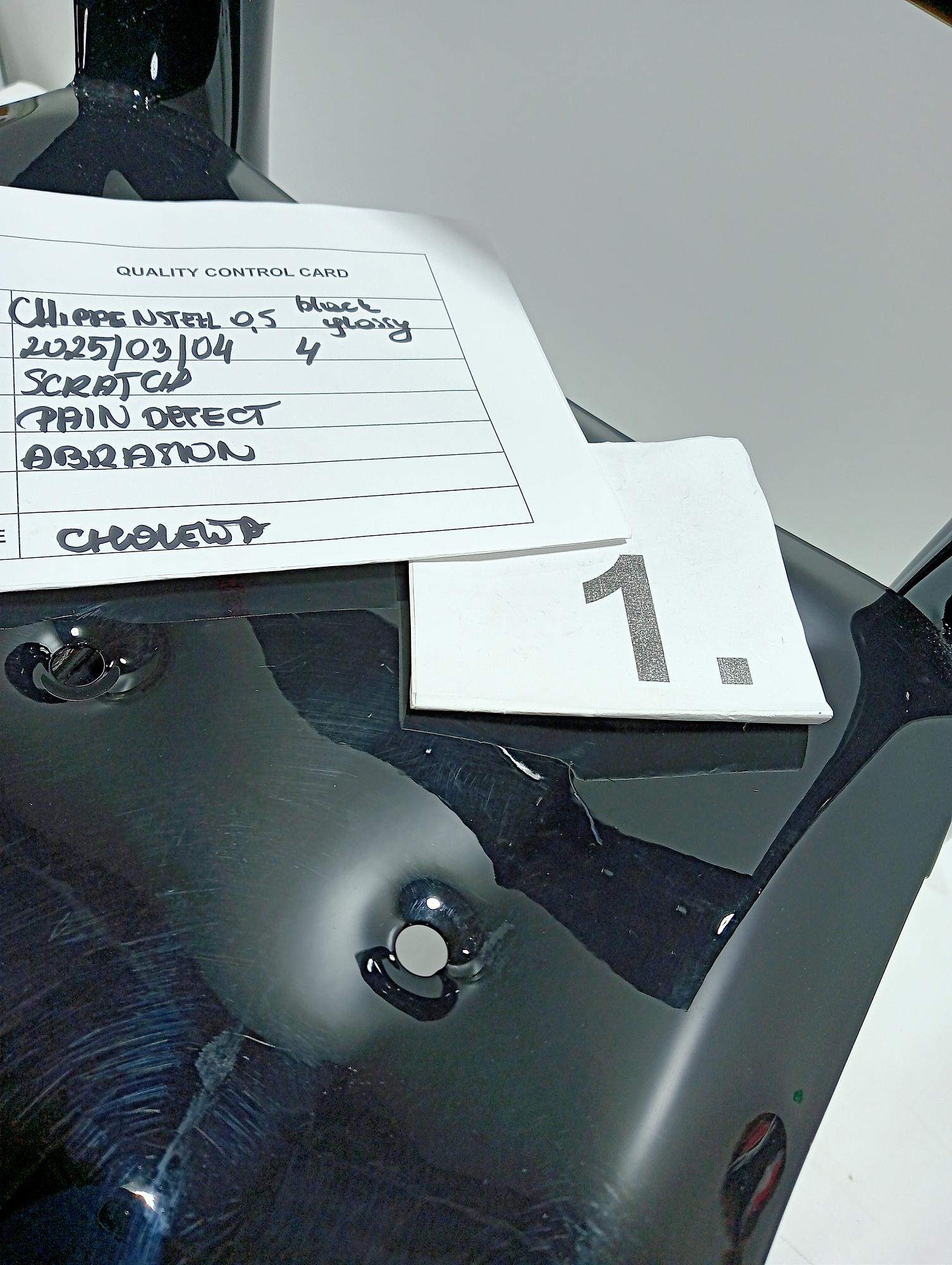 Chippensteel 0.5 Sedia Acciaio Nero Lucido 3