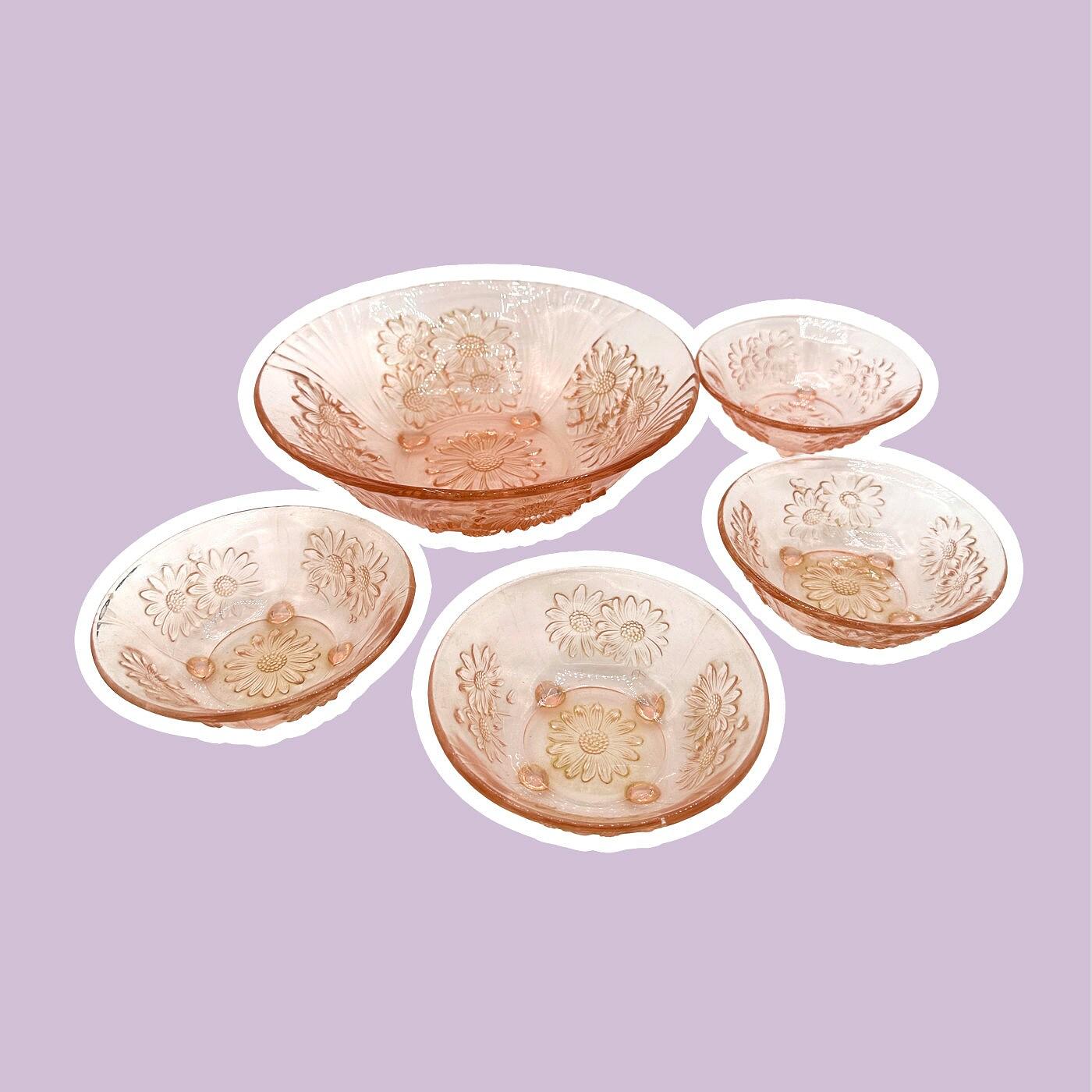 5x Vintage fruit bowl pressed glass pink 1930s 0