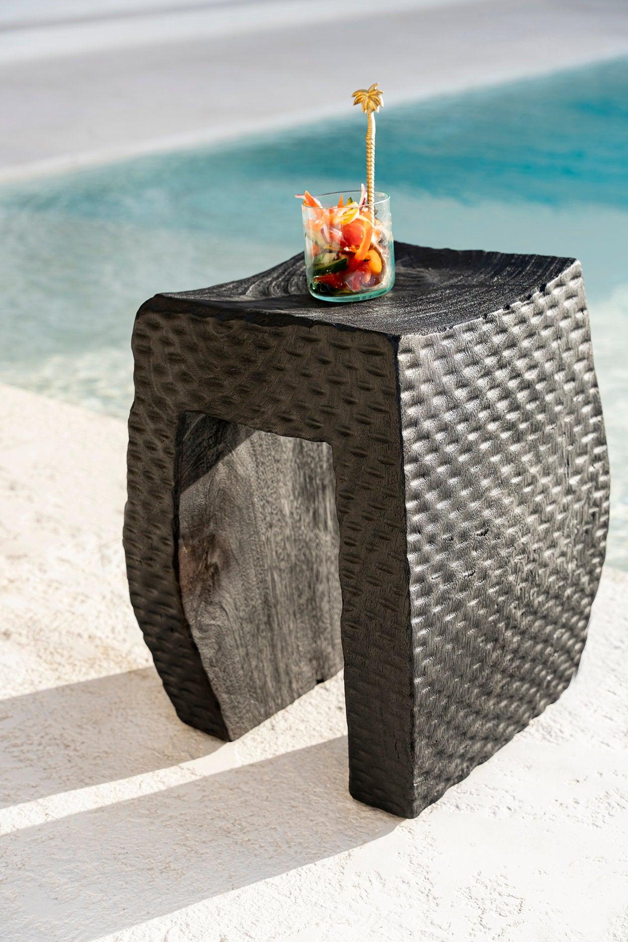 The Montano stool Black ø38cm 2