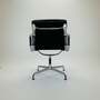 Vitra Eames EA208 Soft Pad Chair Leder Schwarz 4