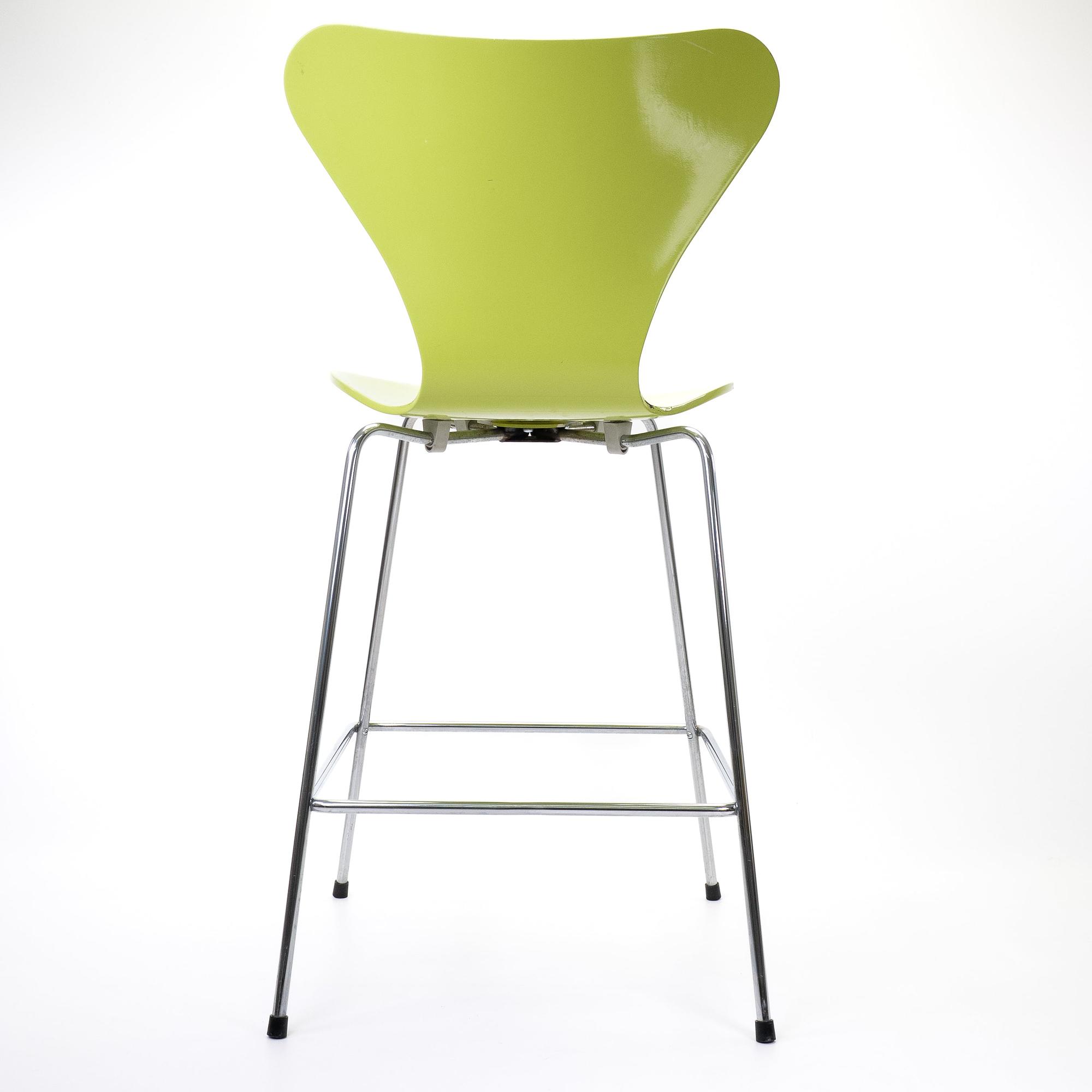 Serie 7 Barhocker Chrom Grün 1