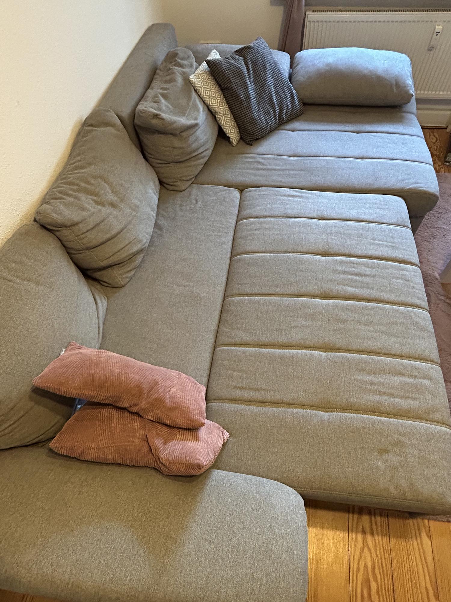 Ecksofa mit Schlaffunktion und Bettkasten 1