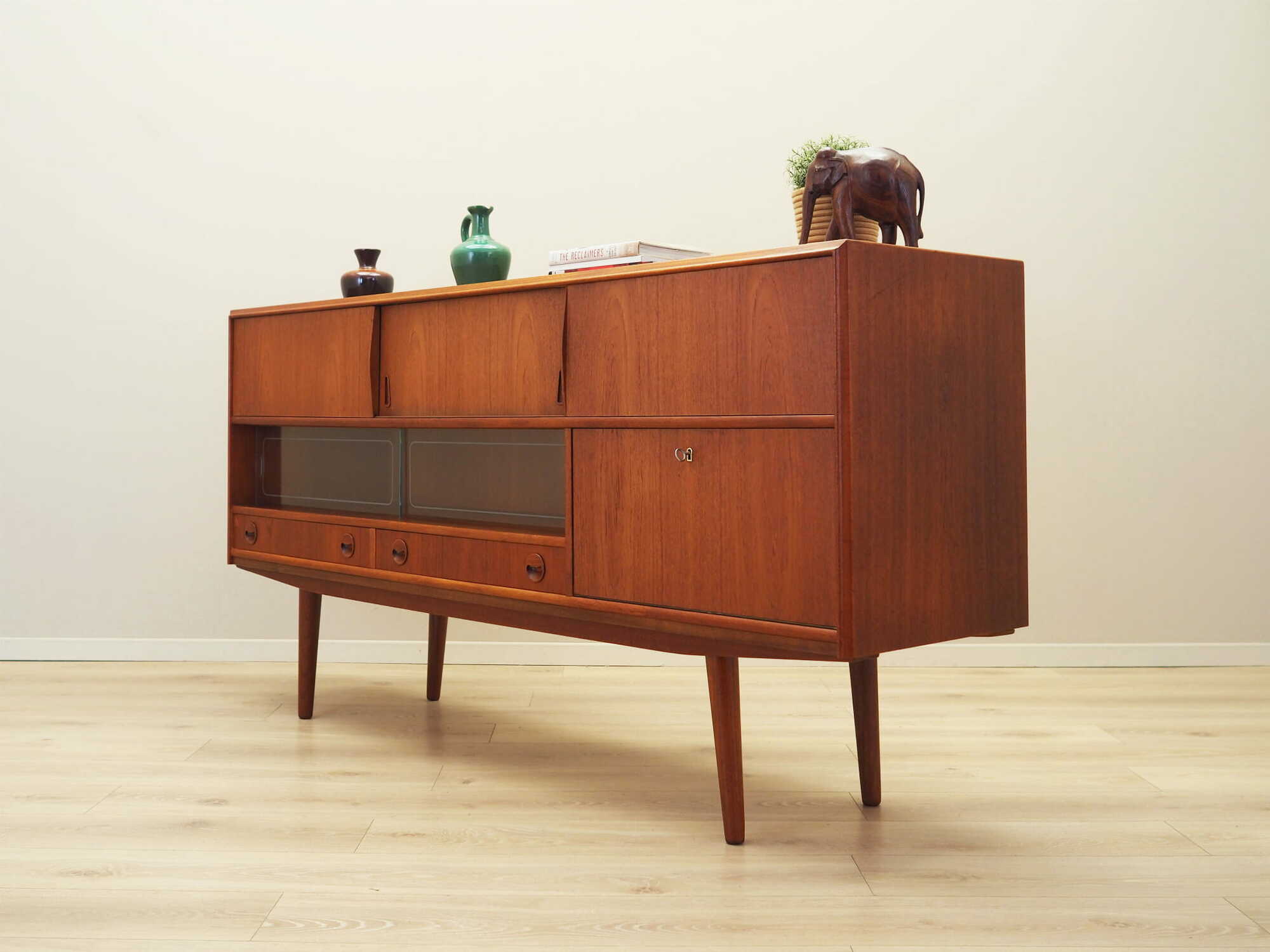 Vintage Highboard Teakholz Braun 1970er Jahre 3