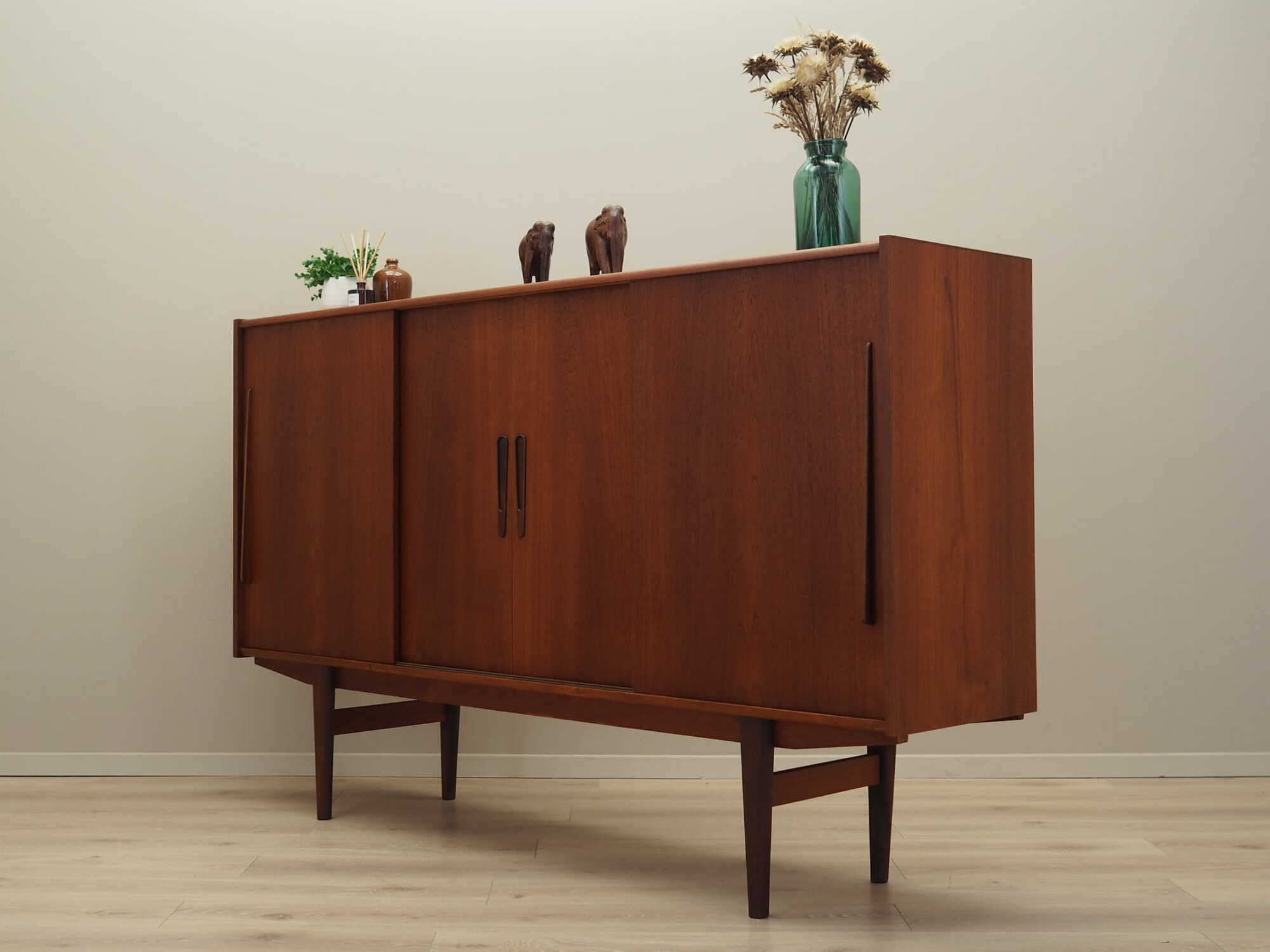 Vintage Highboard Teakholz Braun 1960er Jahre 3