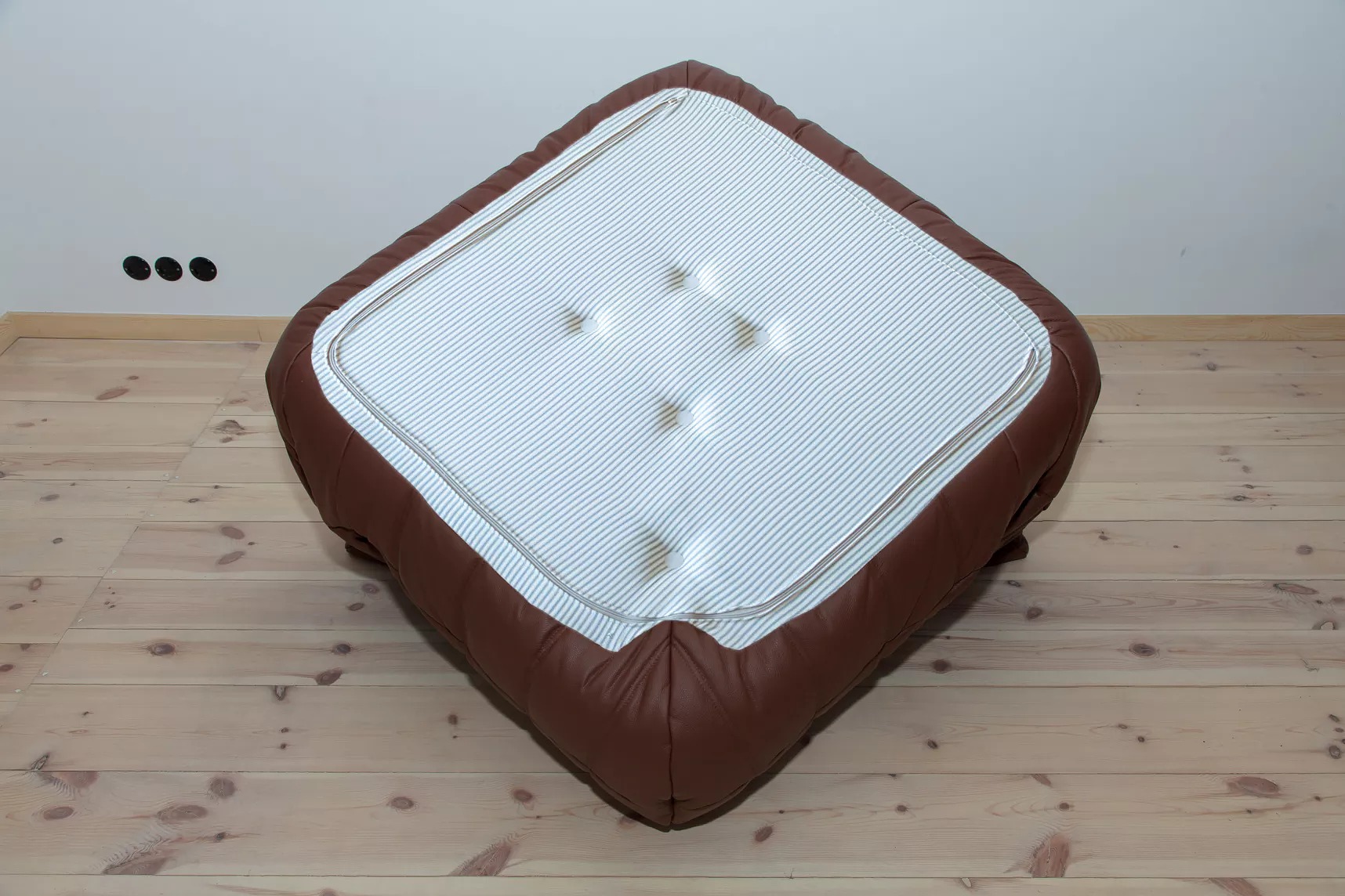 Togo Corner Sofa Madras Leather Brown 6