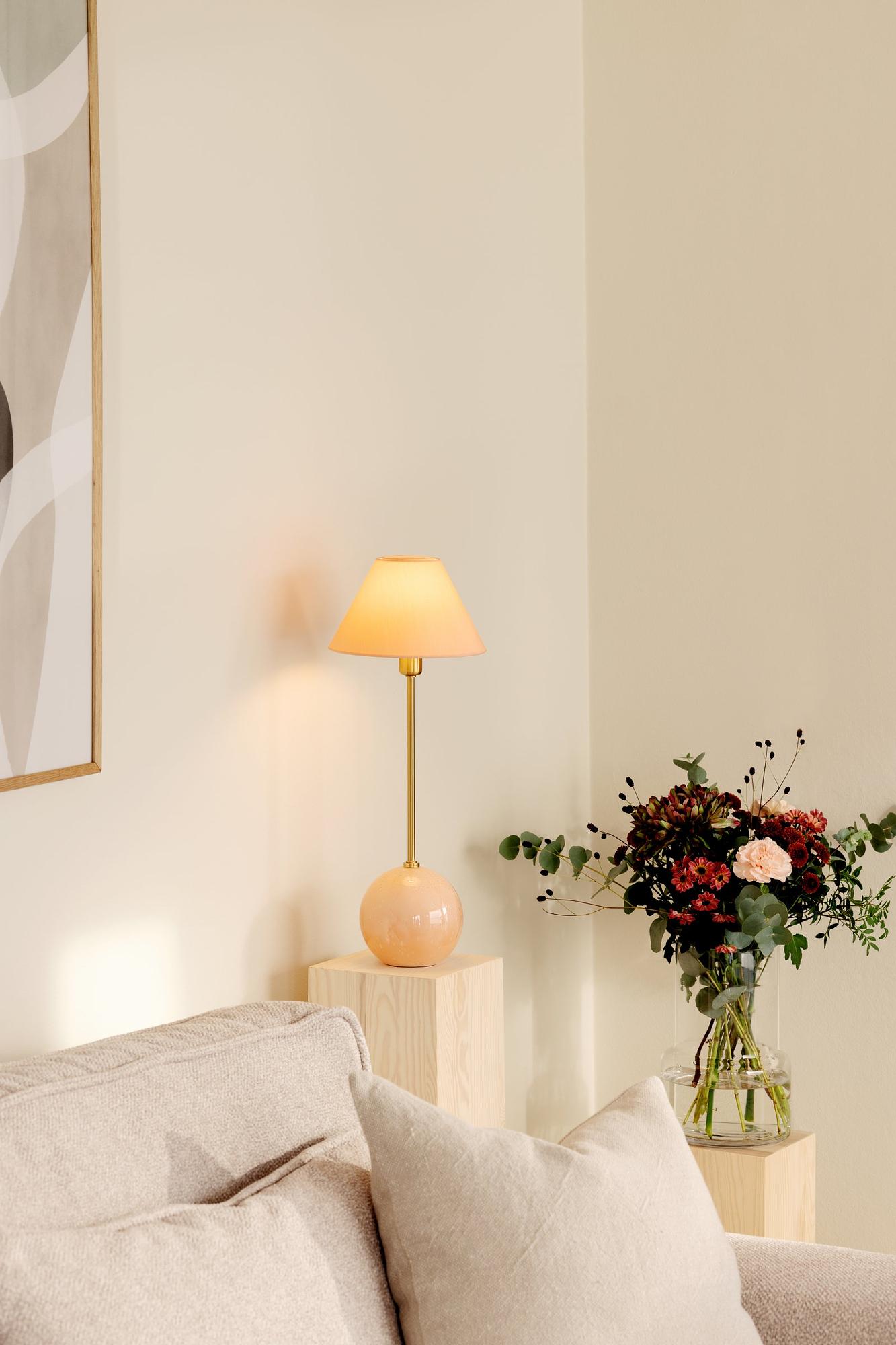 Iris Table lamp Blush Ø 20cm 2