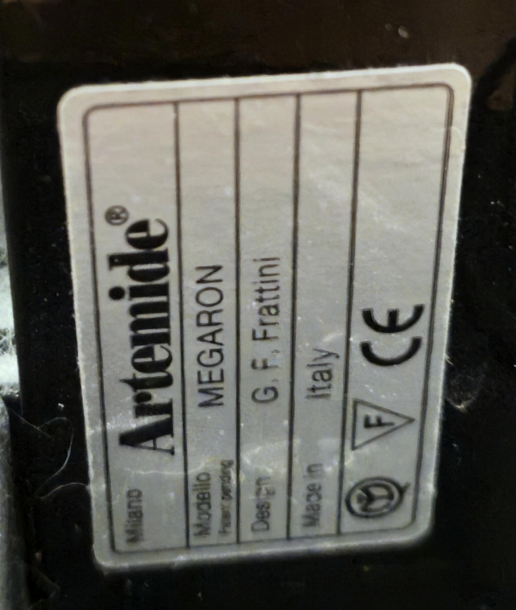 Megaron Floor lamp Black  1