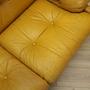 2-seater sofa Leather Yellow 1960s 9