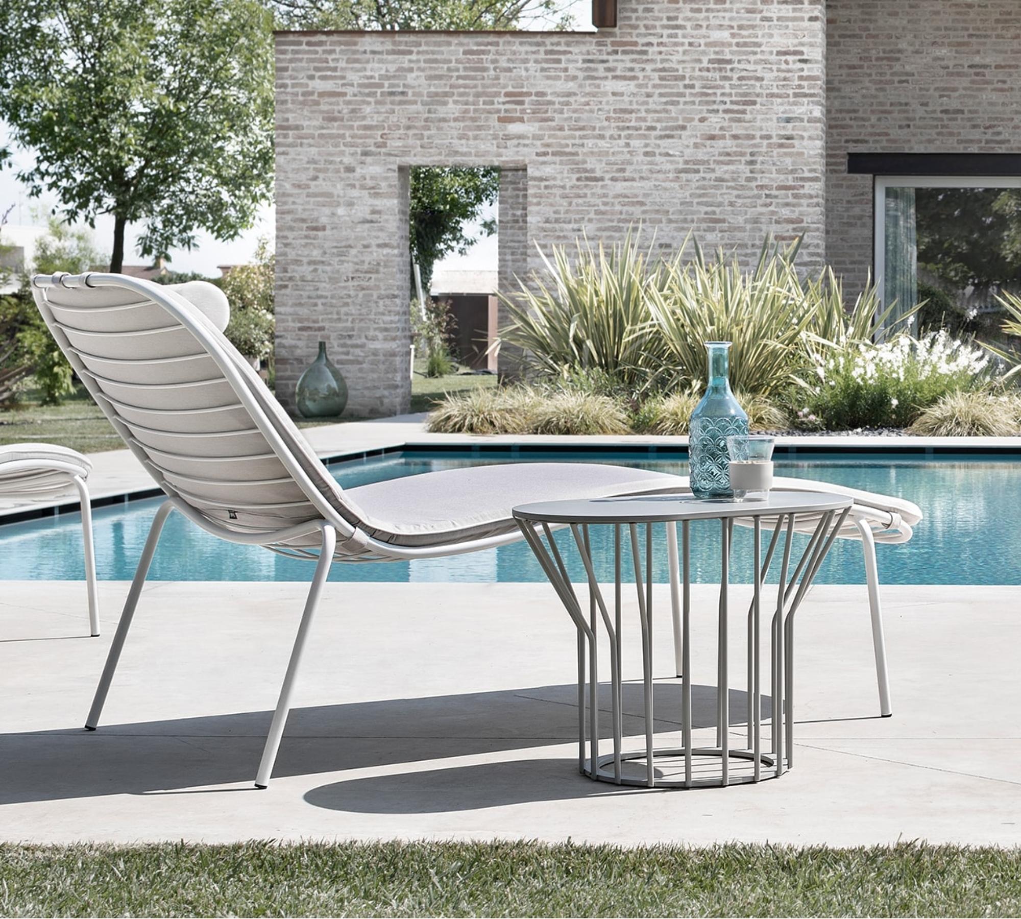 Jump Red Beistelltisch Metall Rot 4